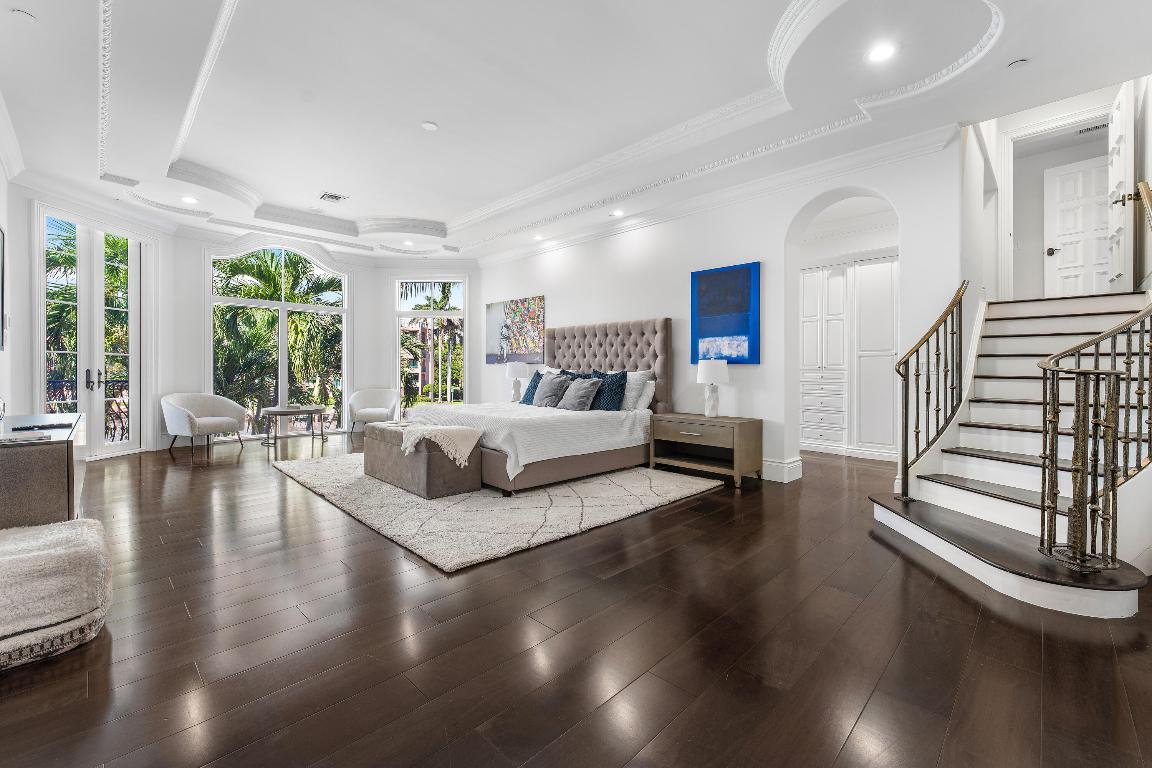 155 SE Spanish Trail