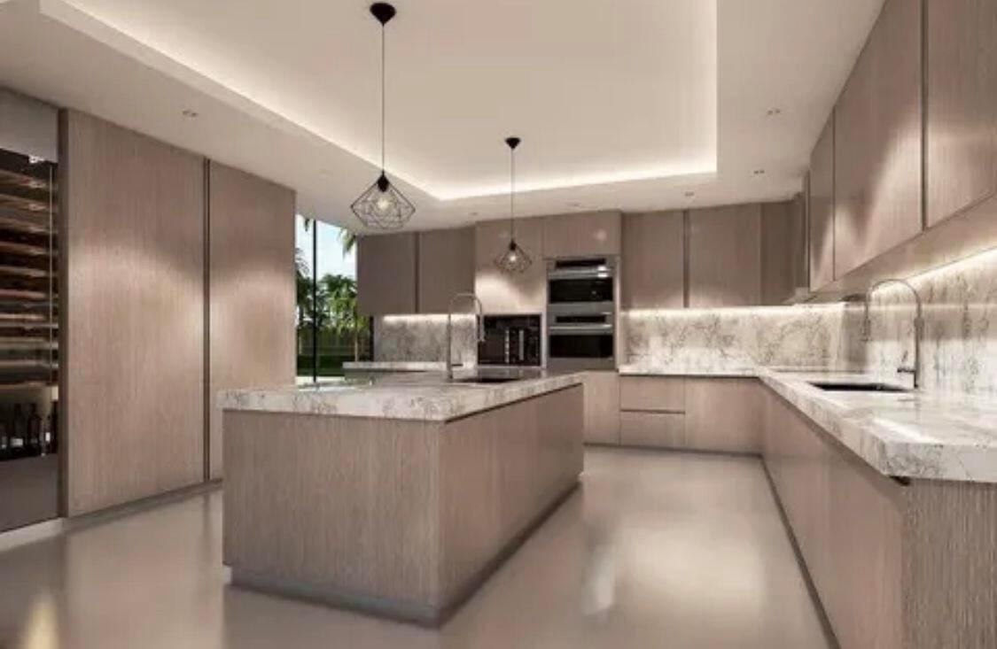 800 / 810 Fern Drive