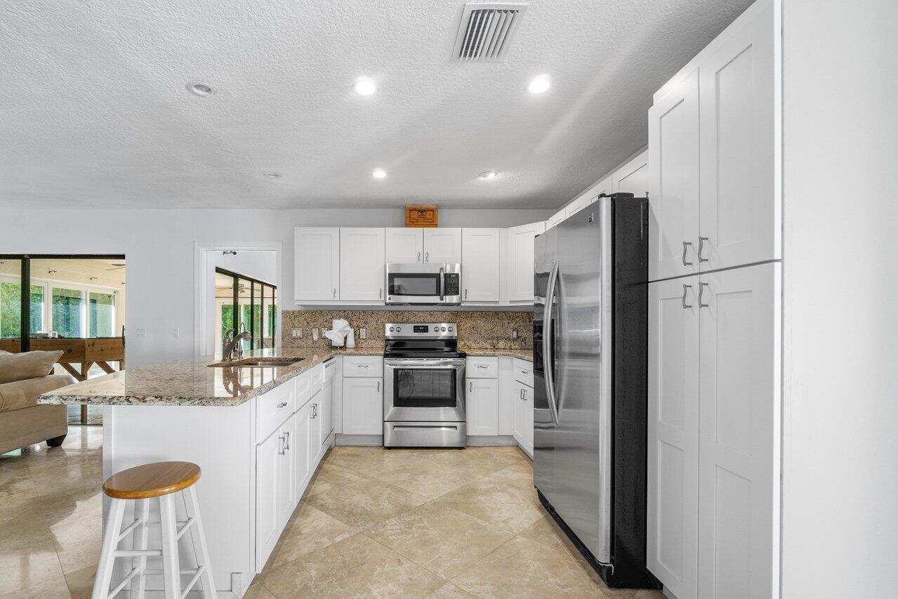 961 S Atlantic Drive