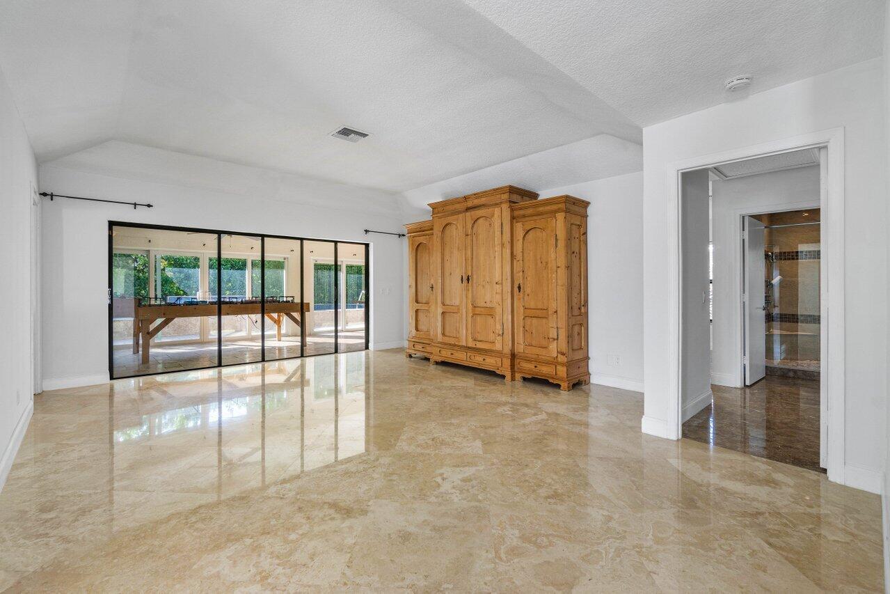 961 S Atlantic Drive