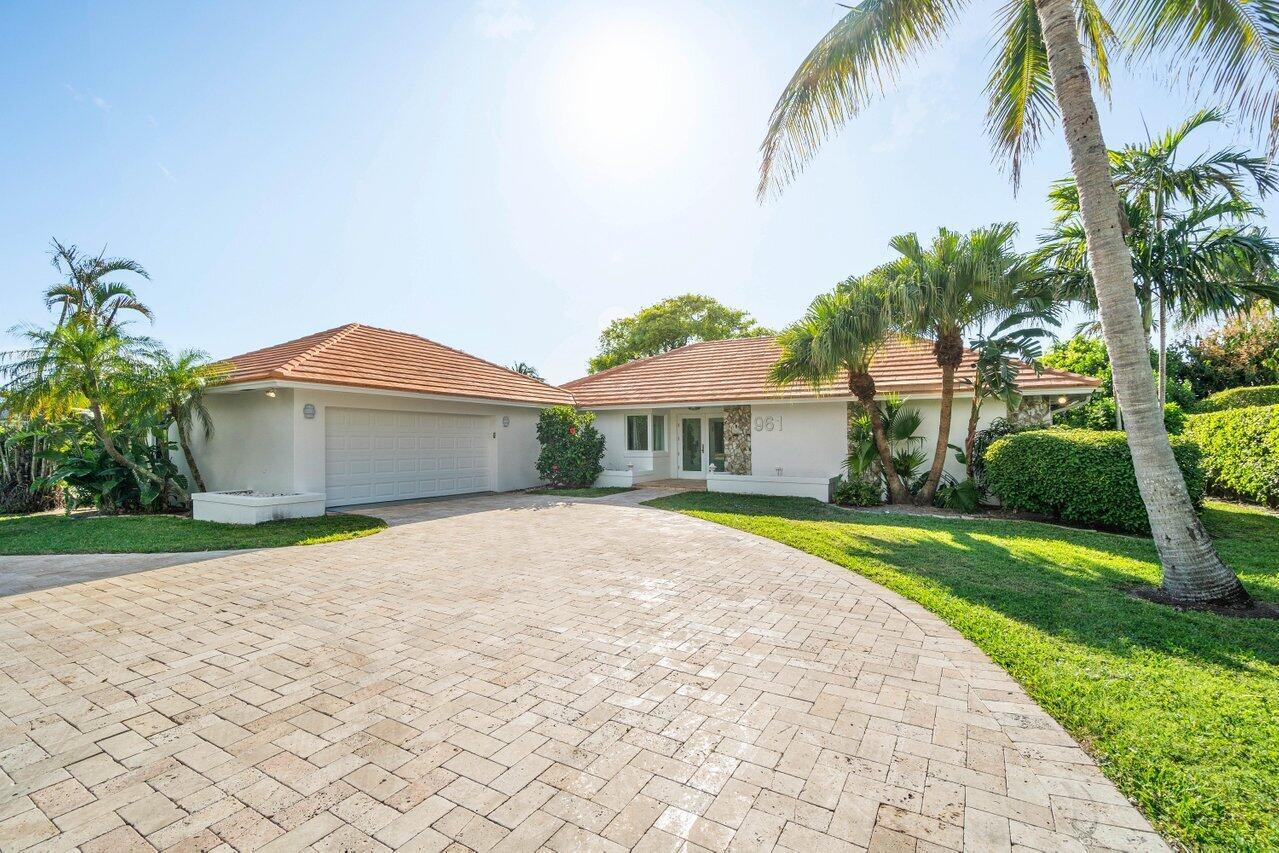 961 S Atlantic Drive