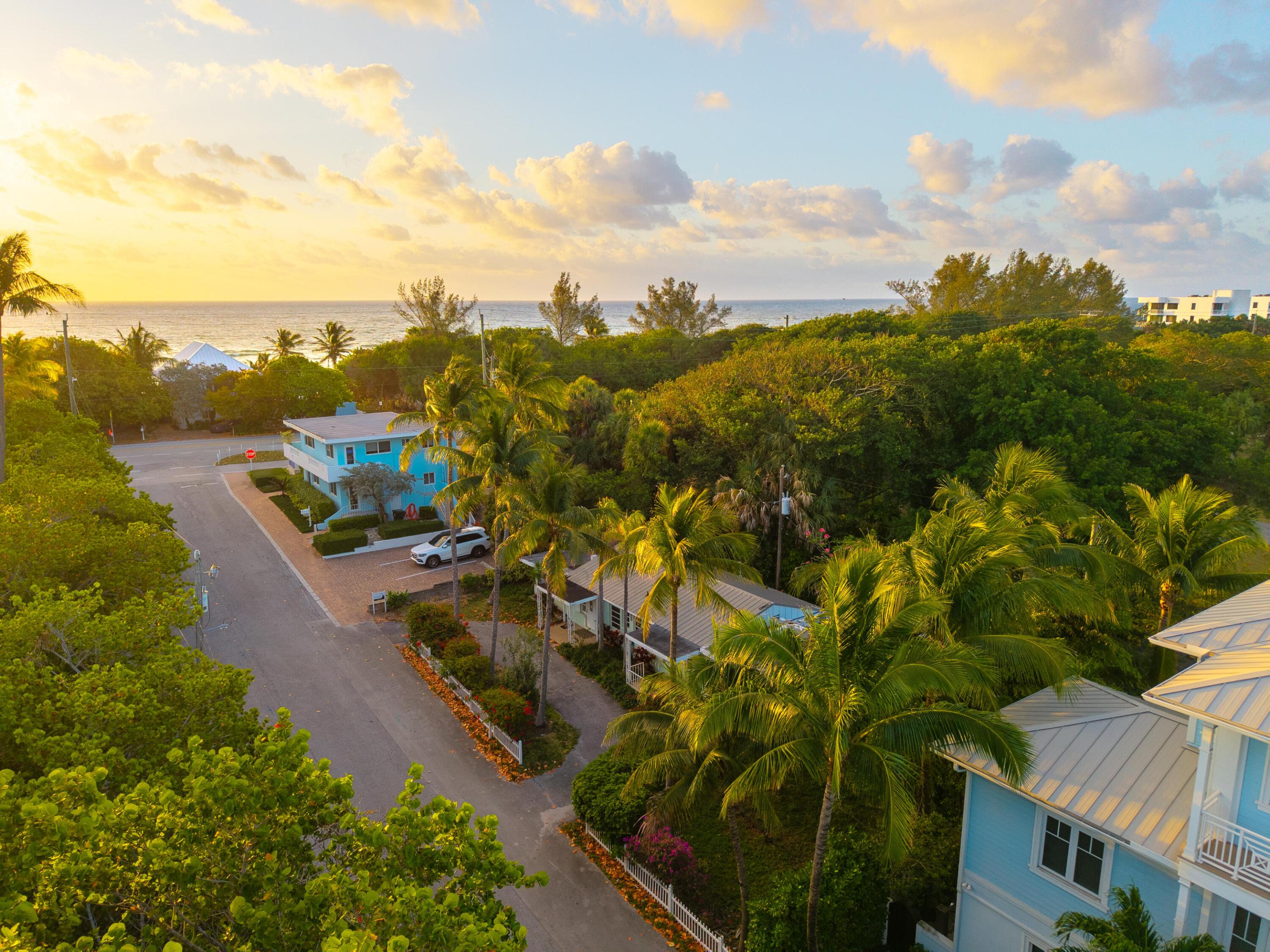 980 Lago Mar Lane