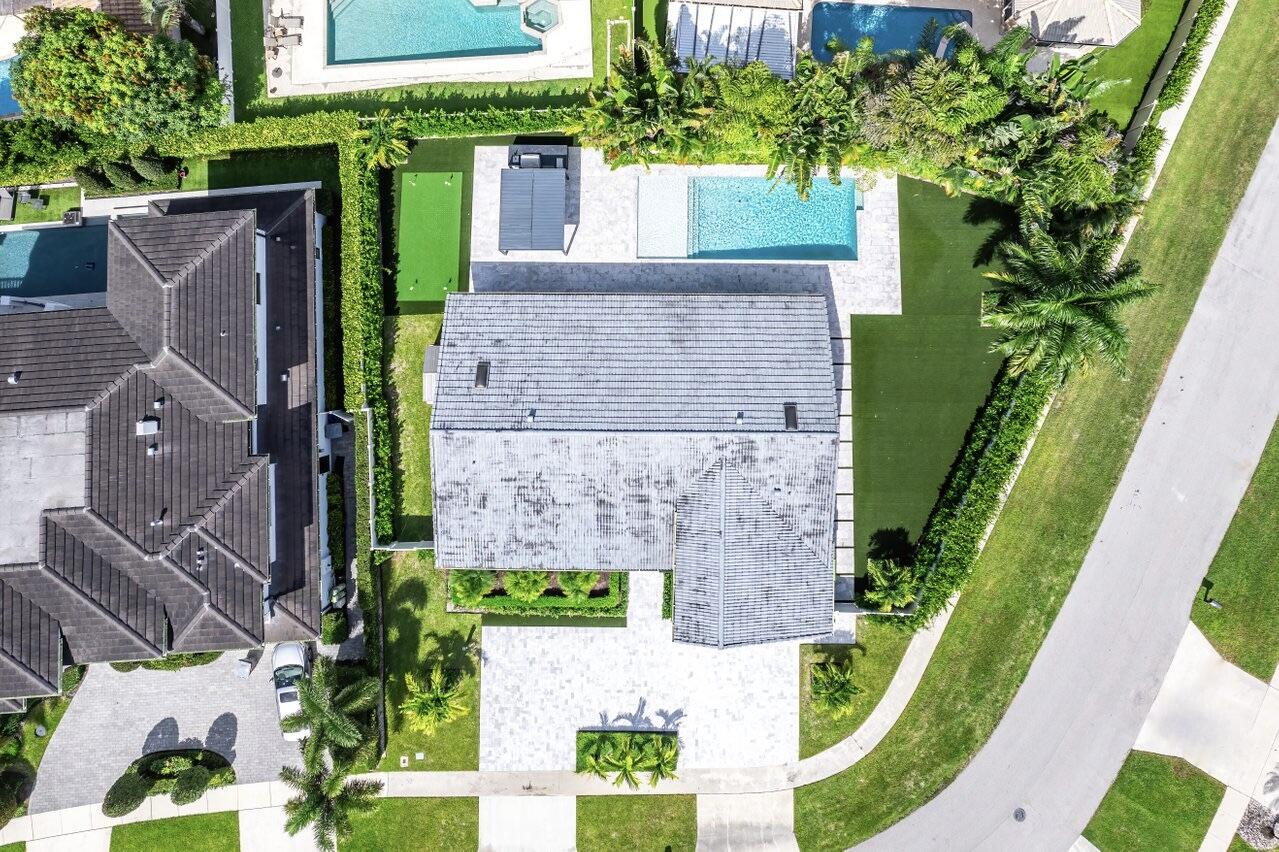 22233 Hollyhock Trail