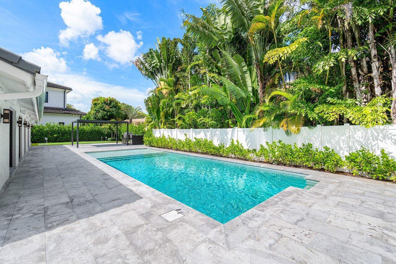 22233 Hollyhock Trail