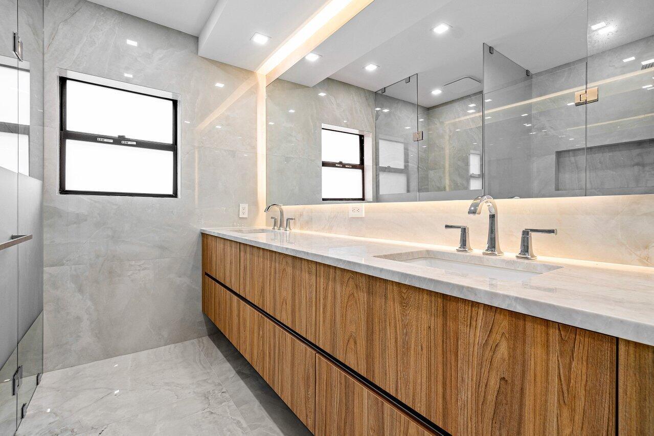 22233 Hollyhock Trail