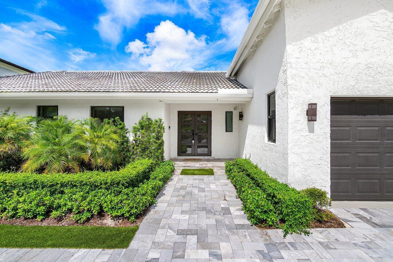 22233 Hollyhock Trail