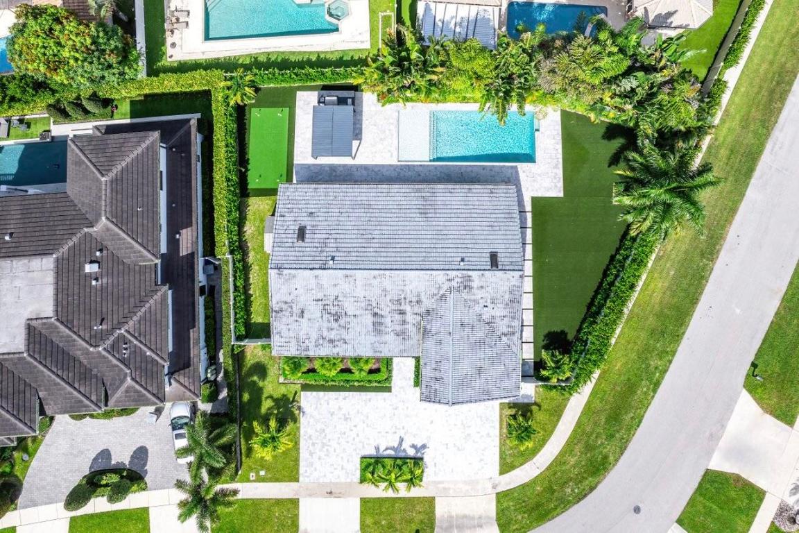 22233 Hollyhock Trail