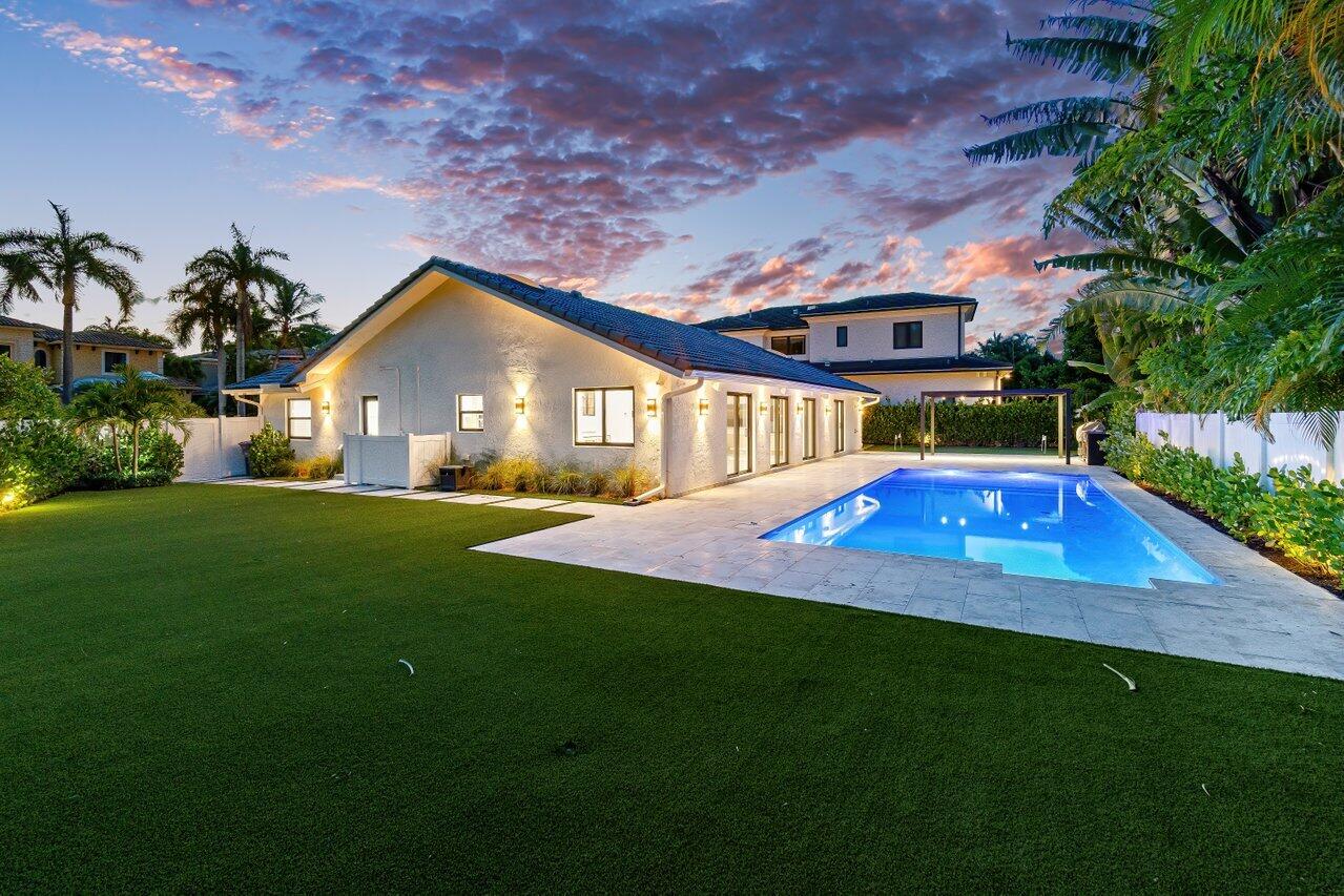 22233 Hollyhock Trail