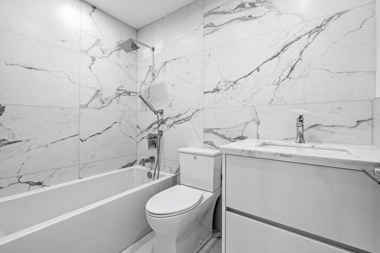 22233 Hollyhock Trail