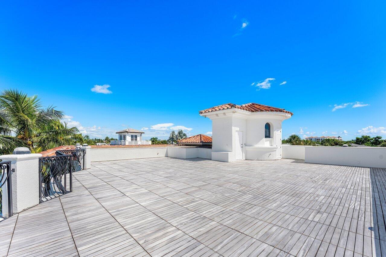 155 SE Spanish Trail