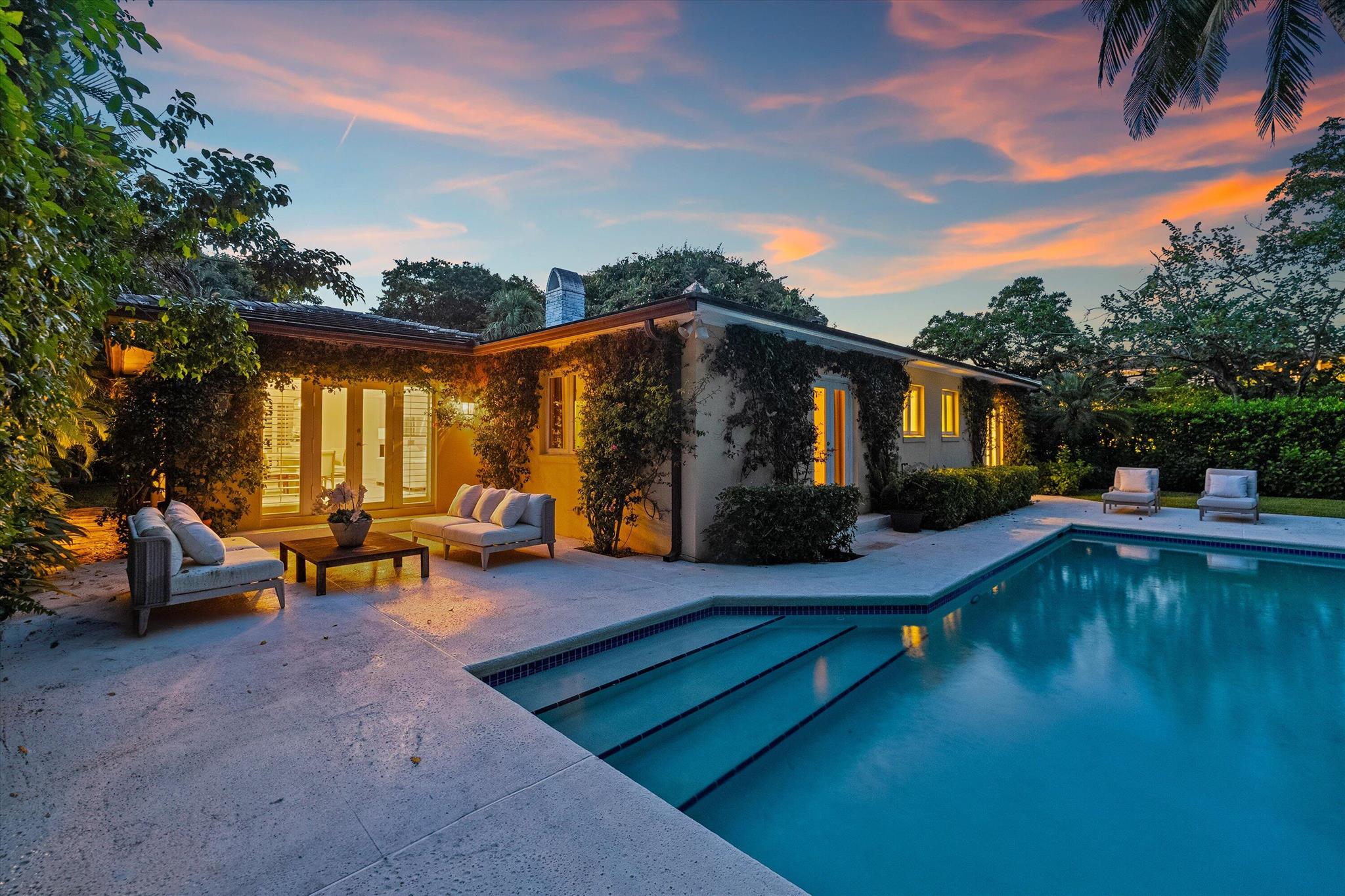 274 Monterey Road