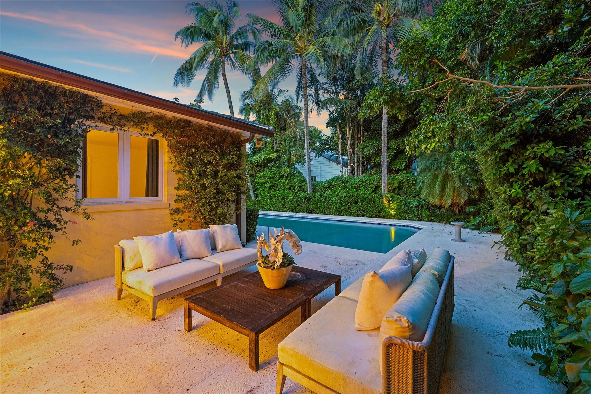 274 Monterey Road