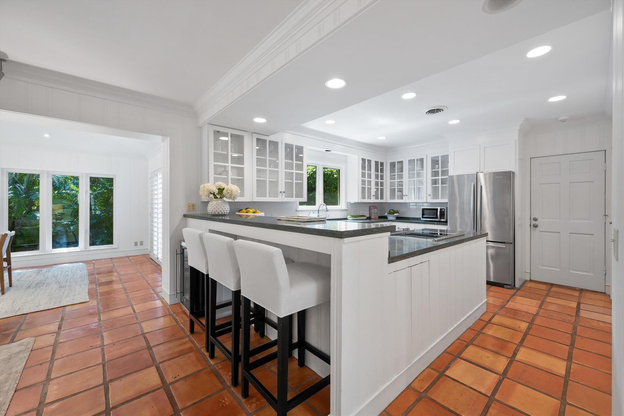 274 Monterey Road