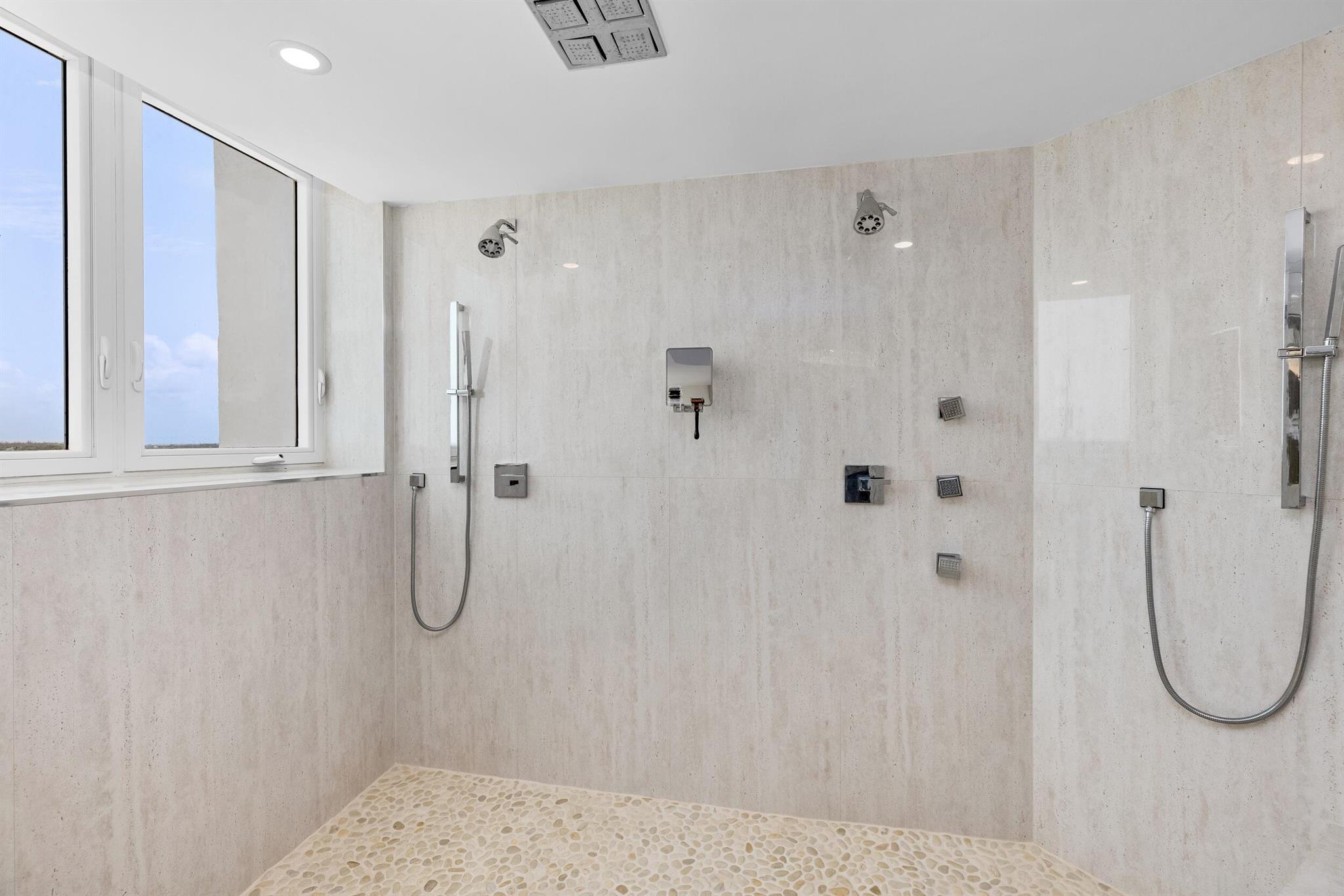 800 S Ocean Boulevard Ph6