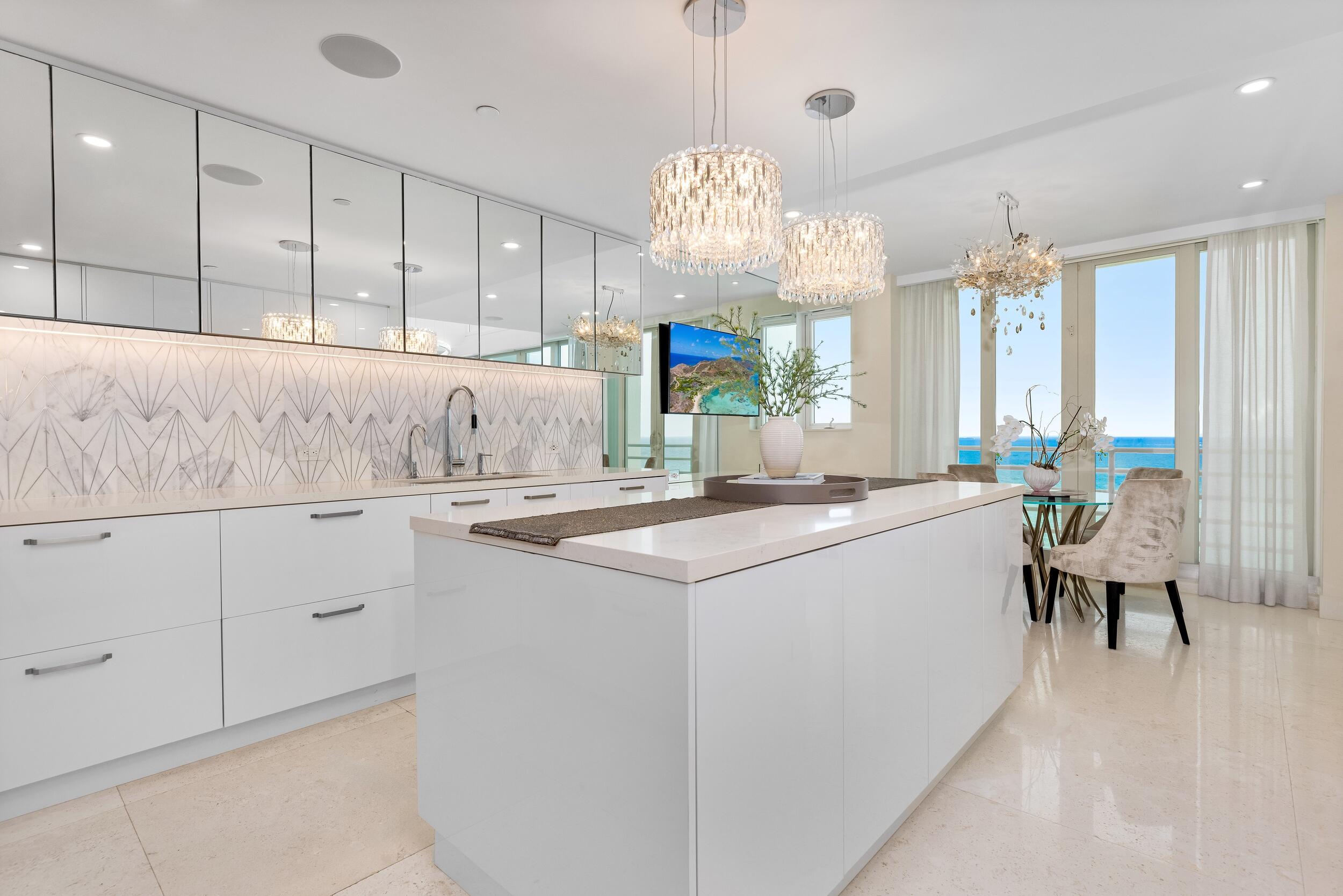 800 S Ocean Boulevard Ph6