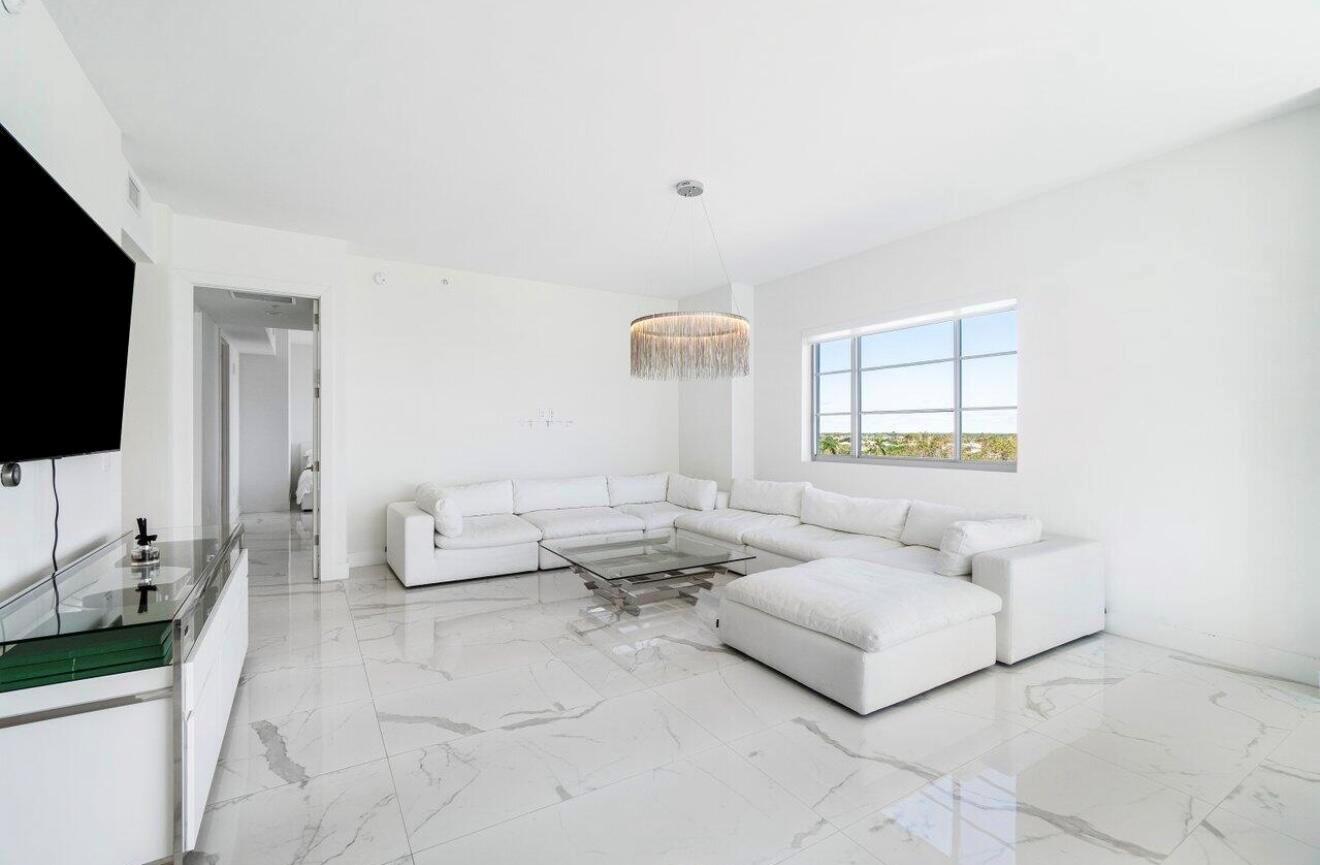 155 E Boca Raton Road 603