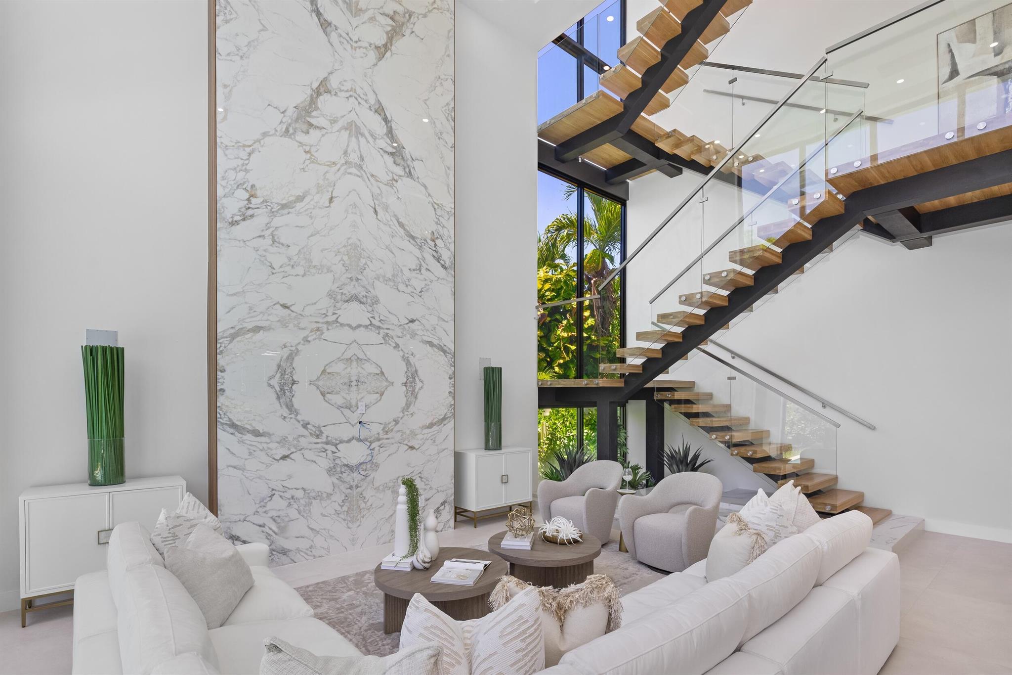 501 NE Spanish Court