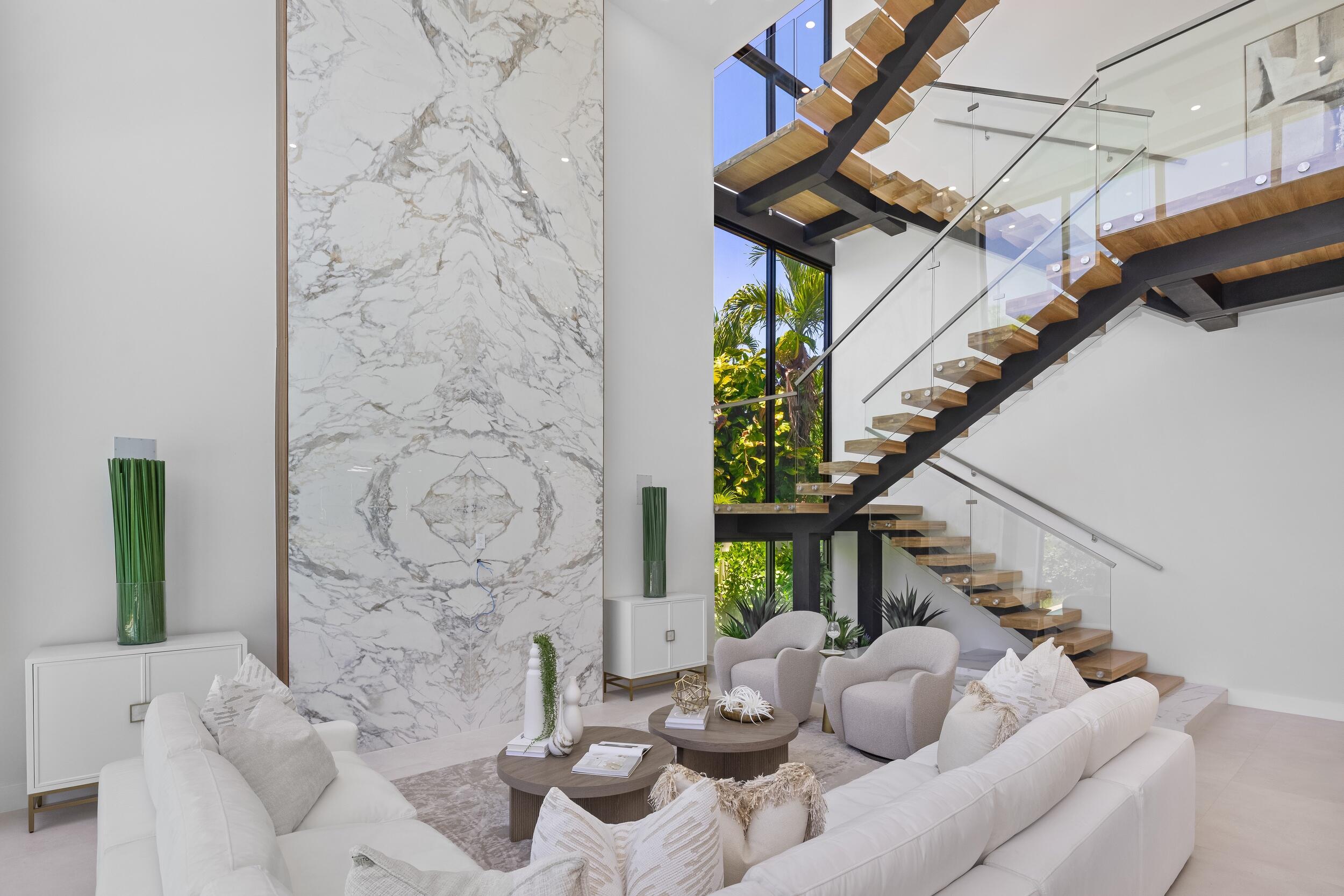 501 NE Spanish Court