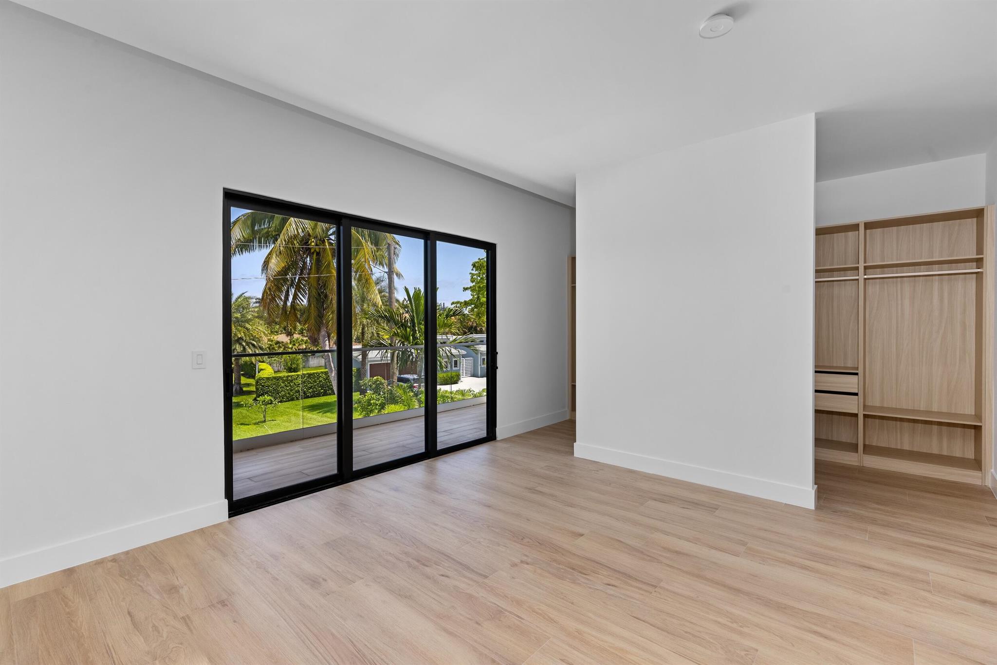 501 NE Spanish Court