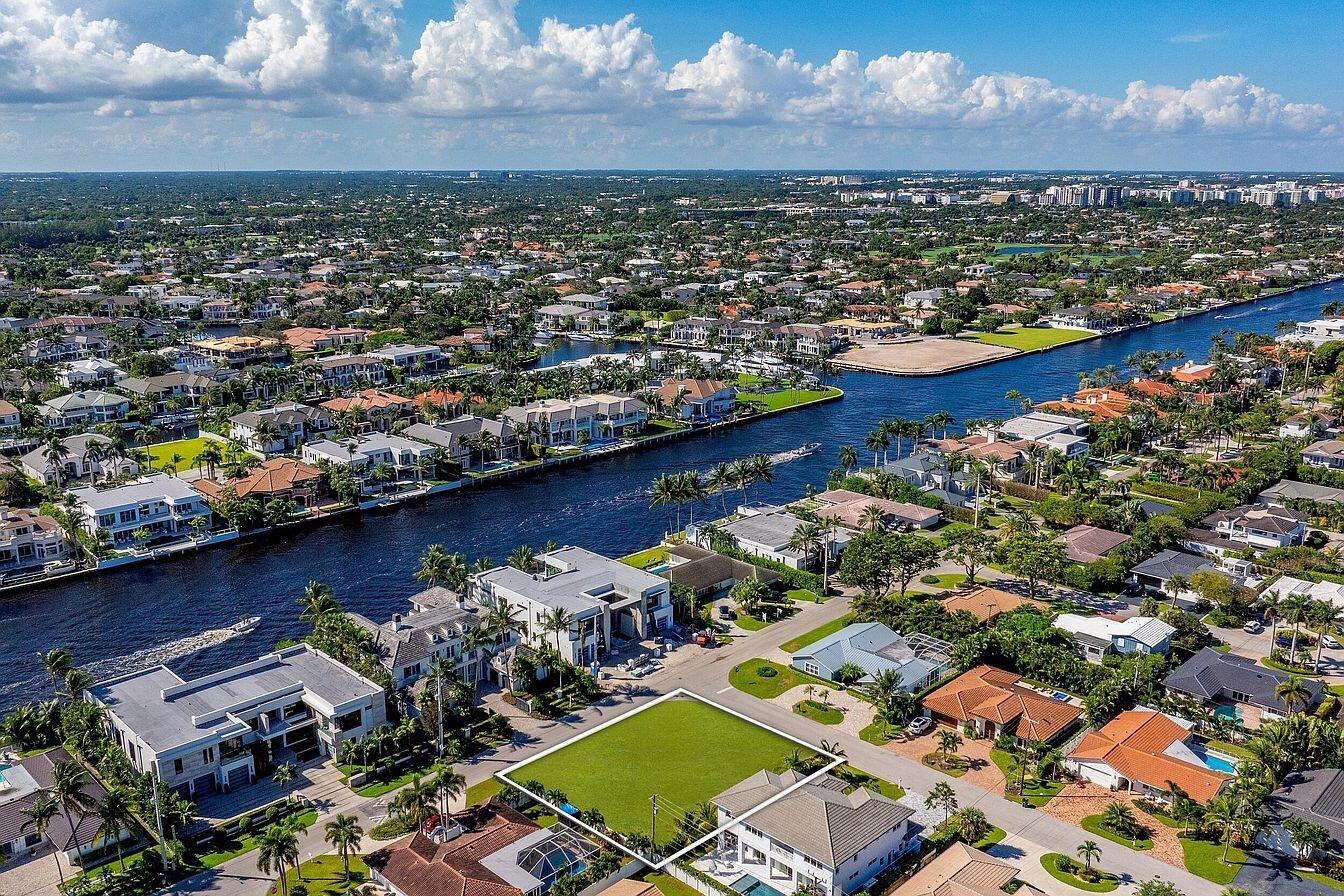 700 Malaga Drive