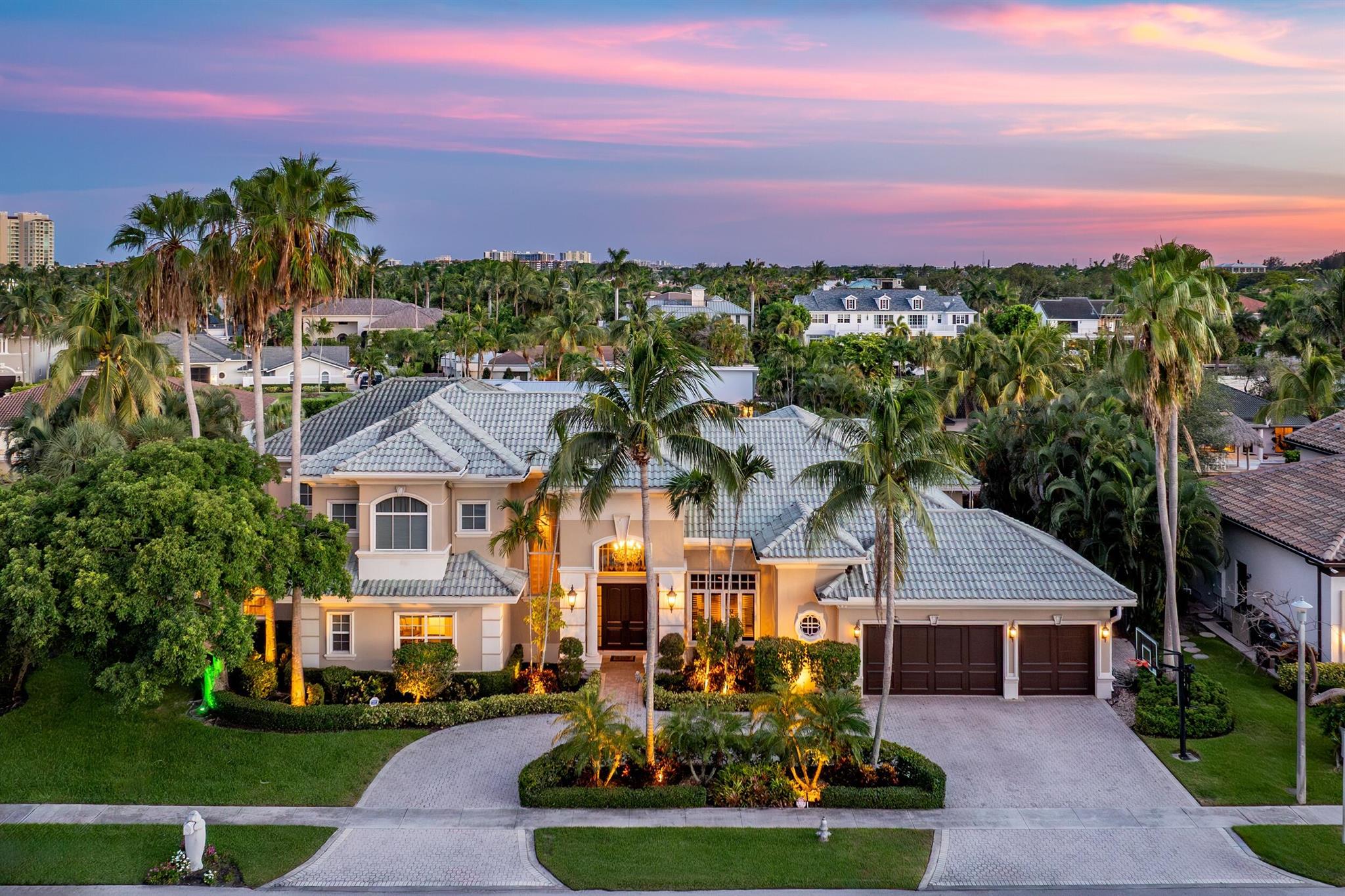 780 NE Orchid Bay Drive