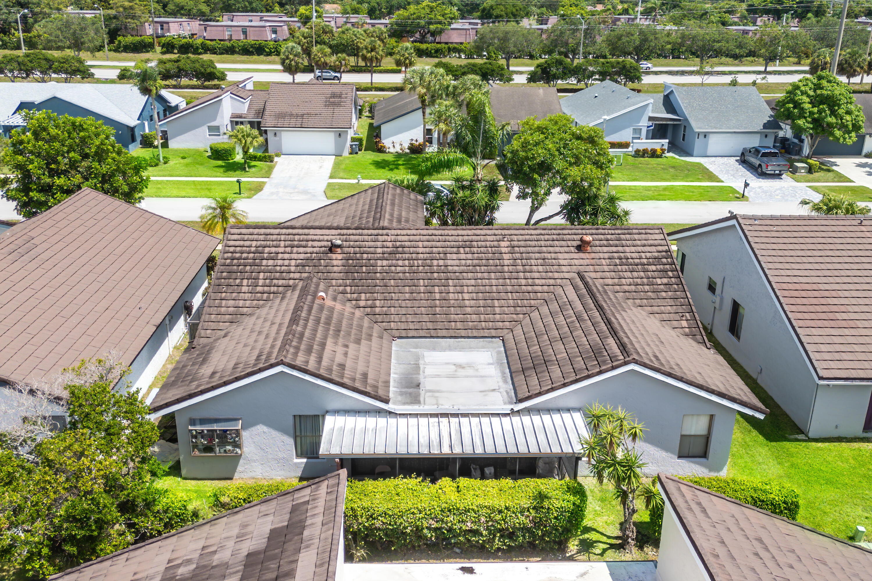 7718 San Mateo Drive E