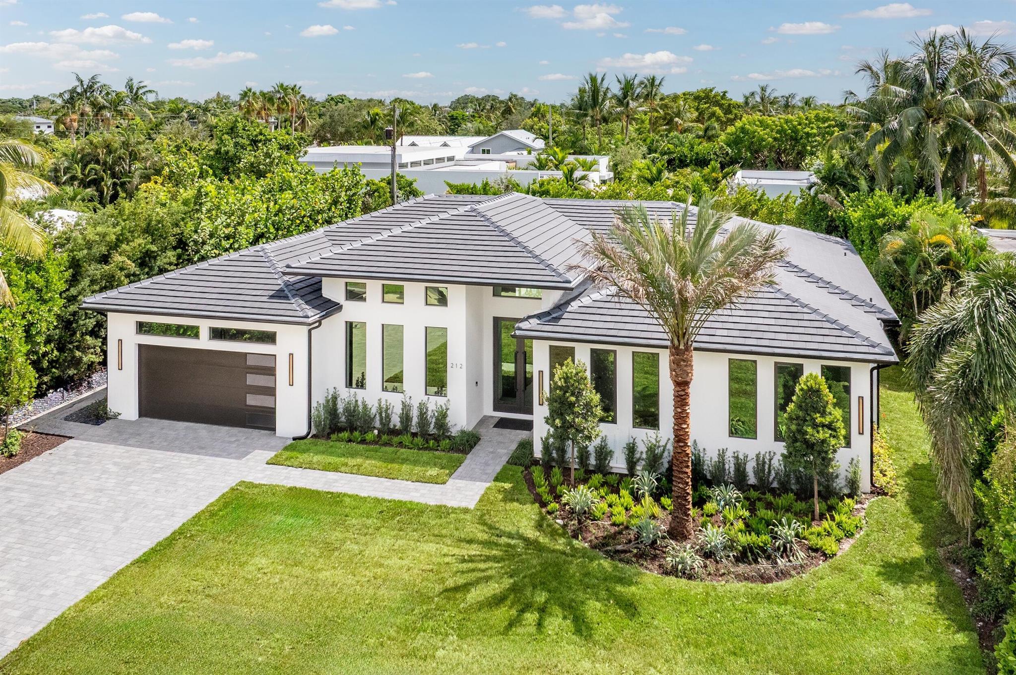 212 NW 18th Street