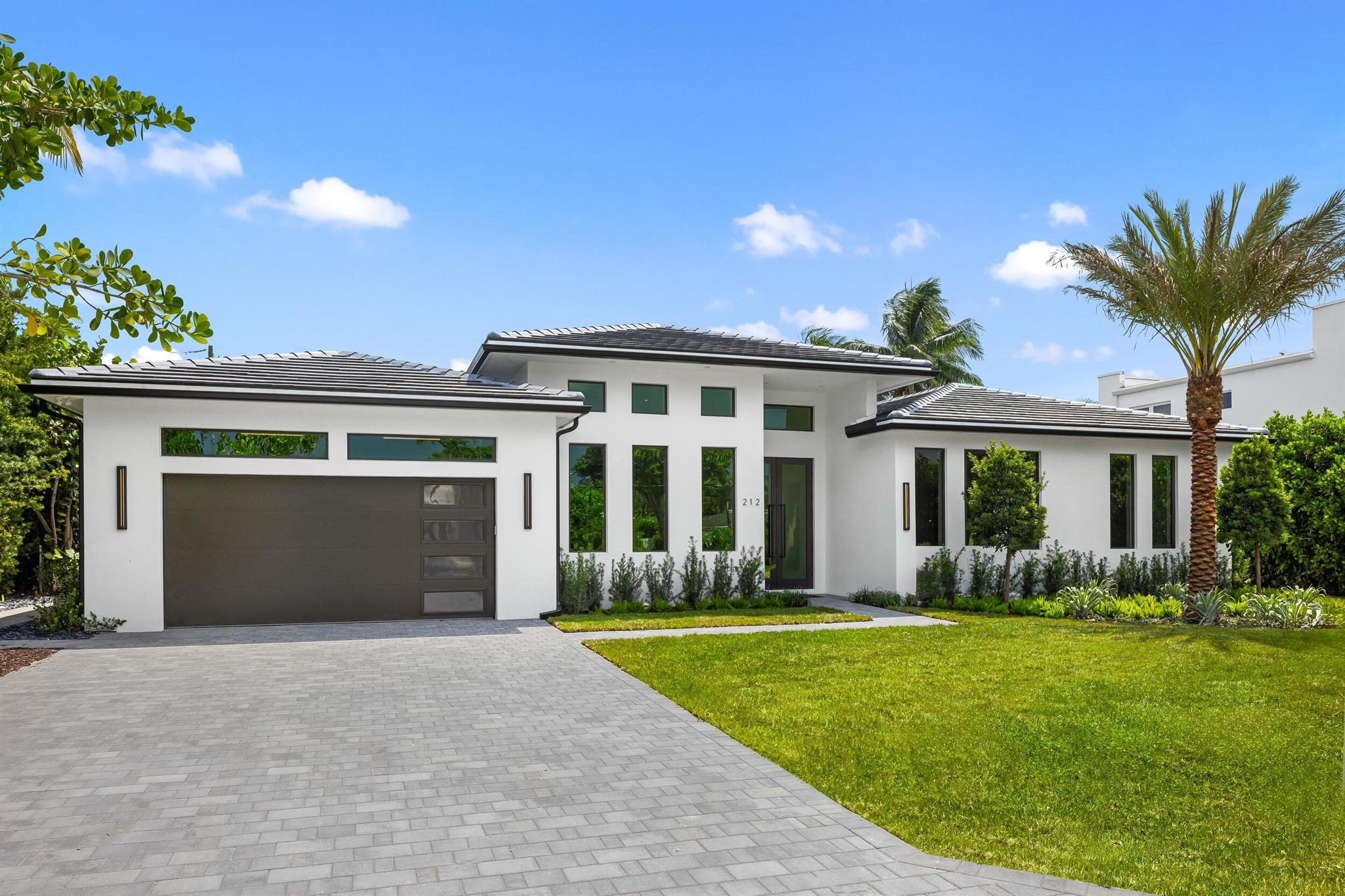 212 NW 18th Street