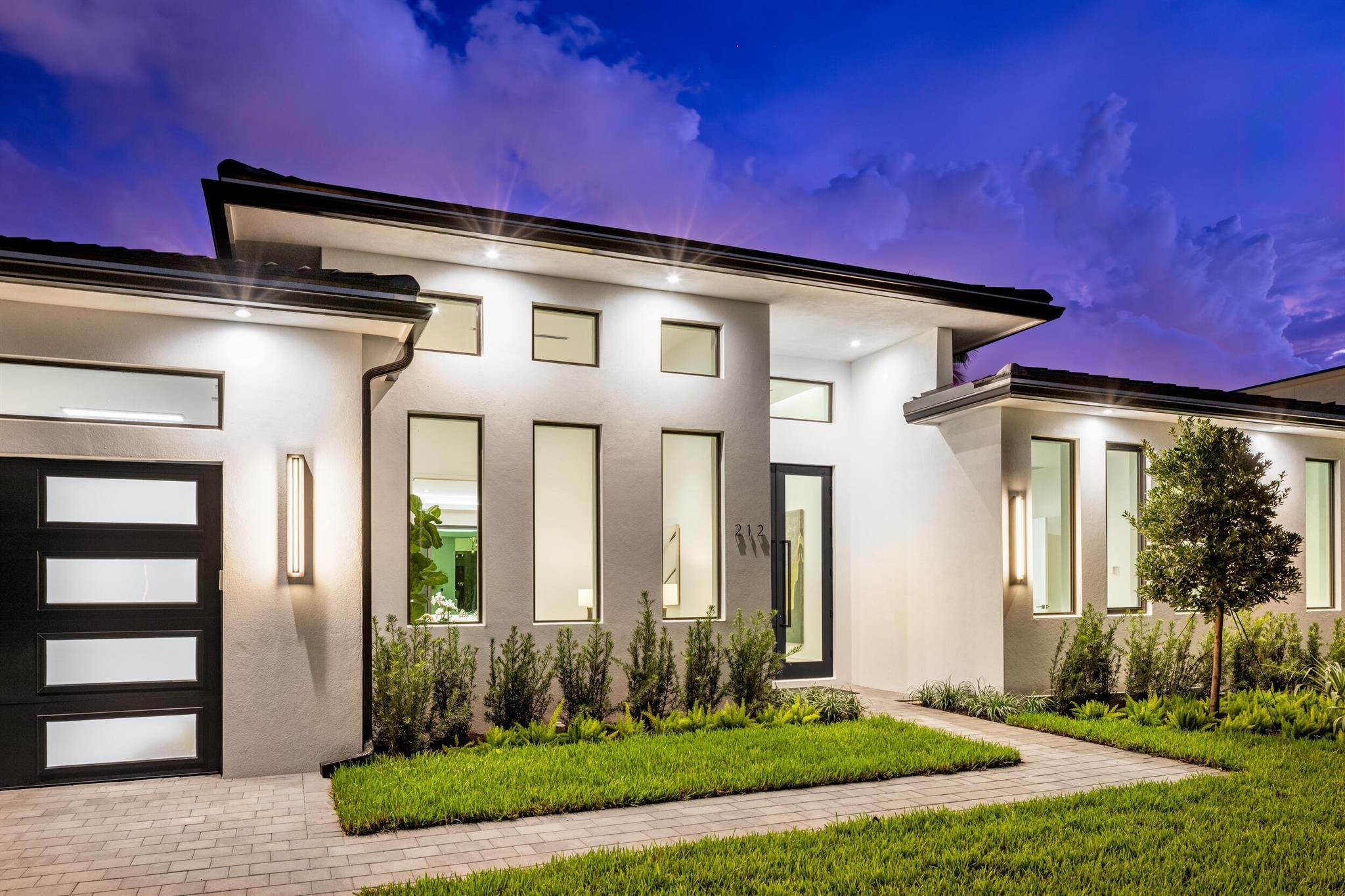 212 NW 18th Street