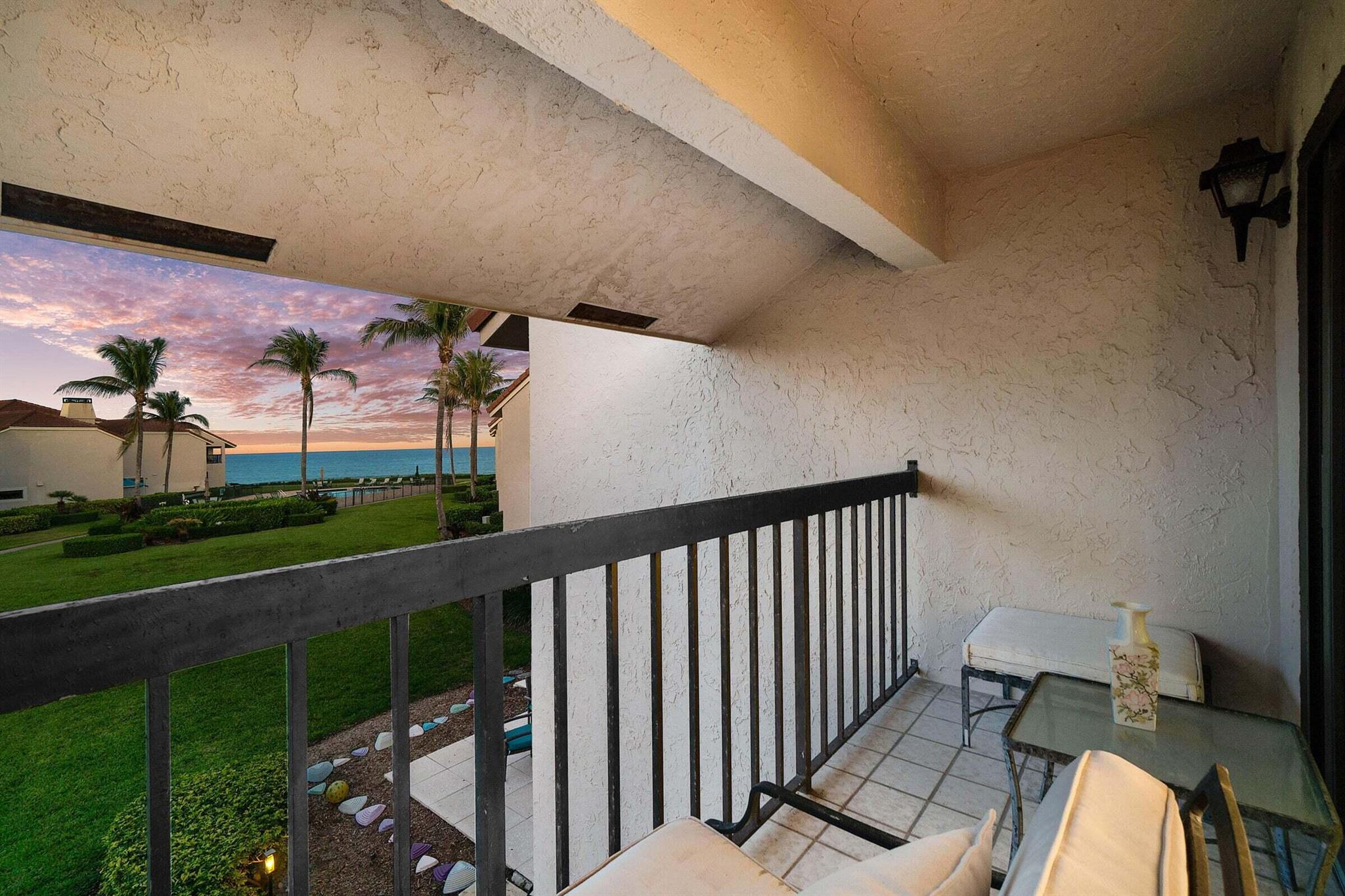 6711 N Ocean Boulevard 13