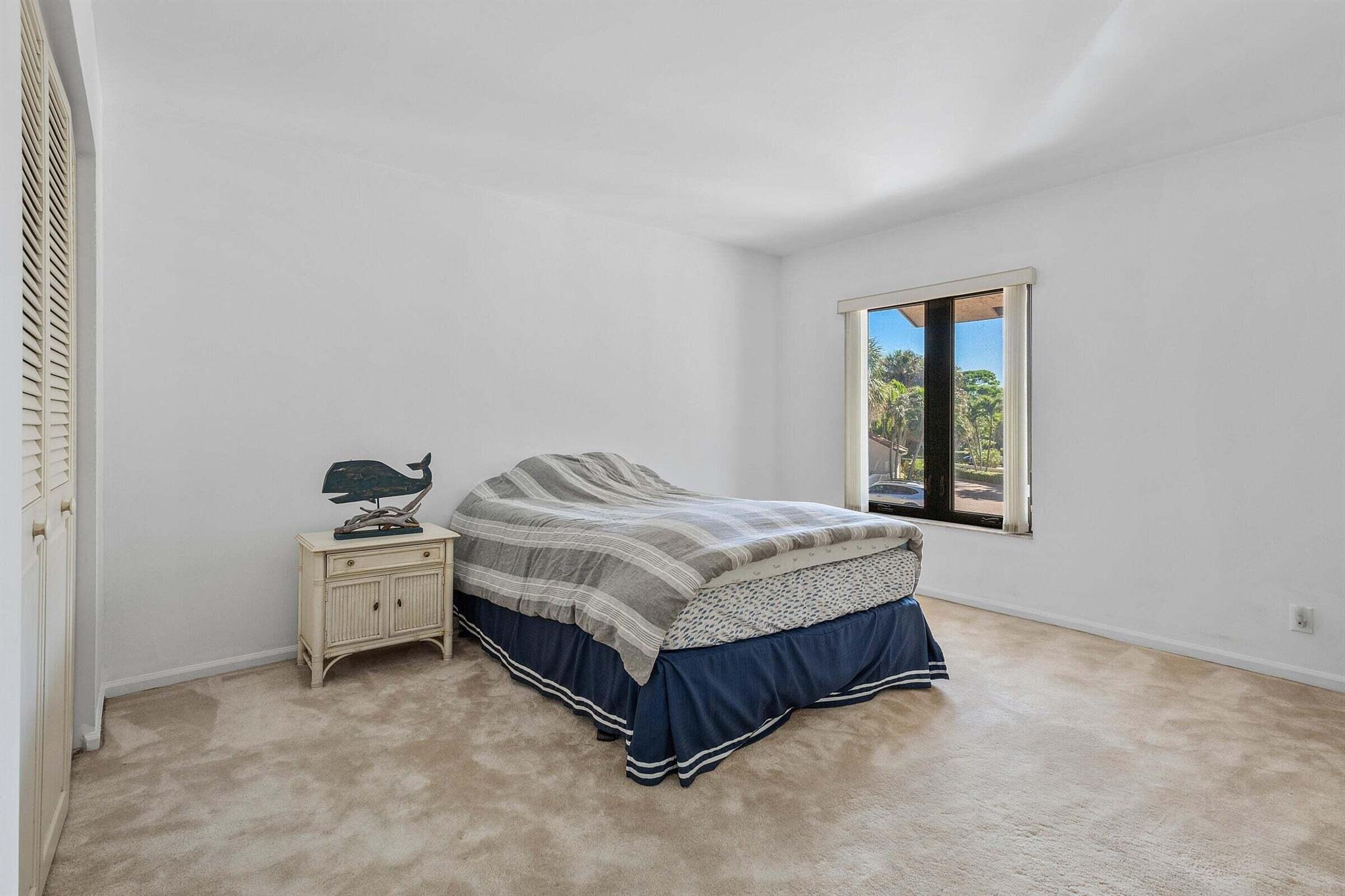 6711 N Ocean Boulevard 13