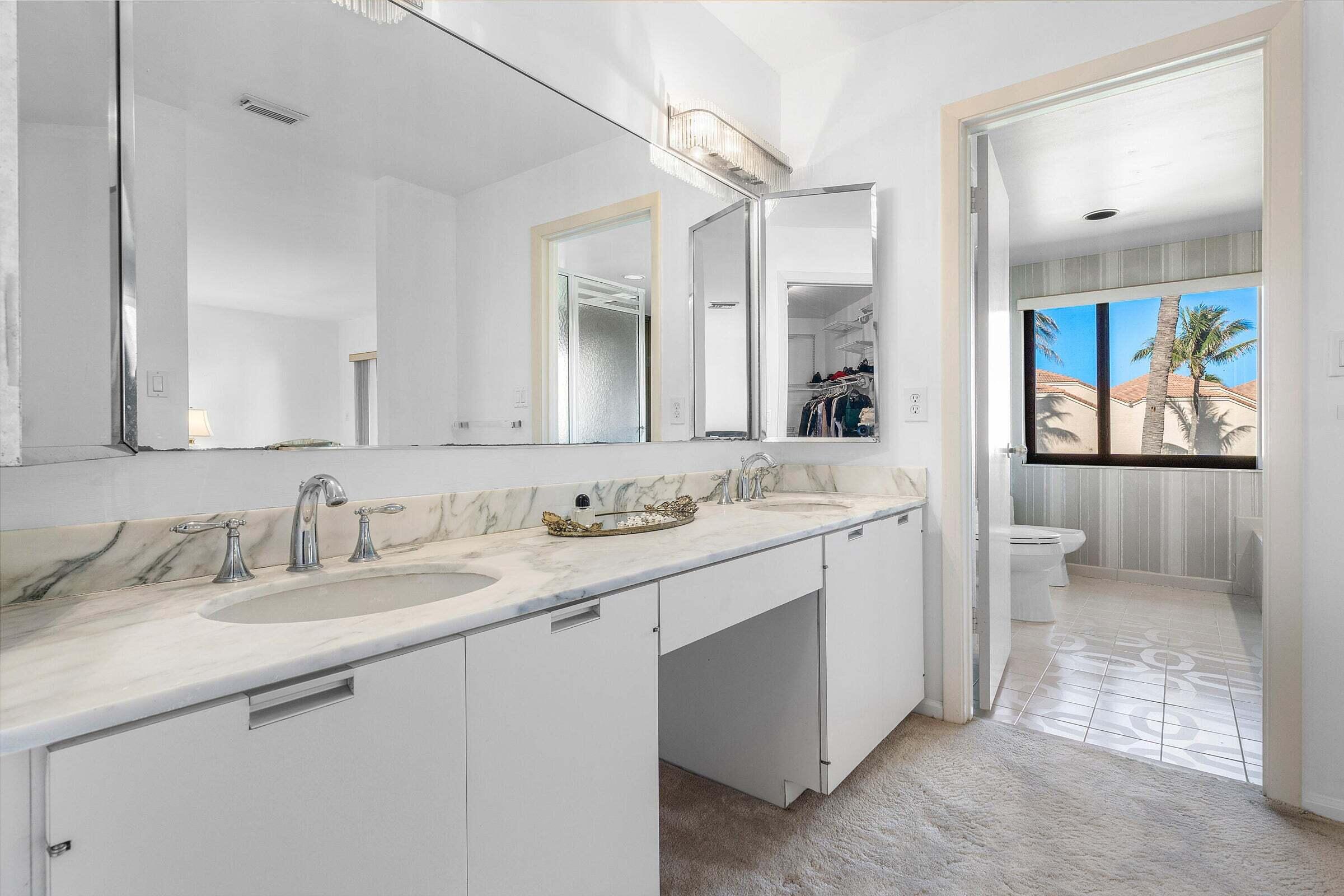 6711 N Ocean Boulevard 13