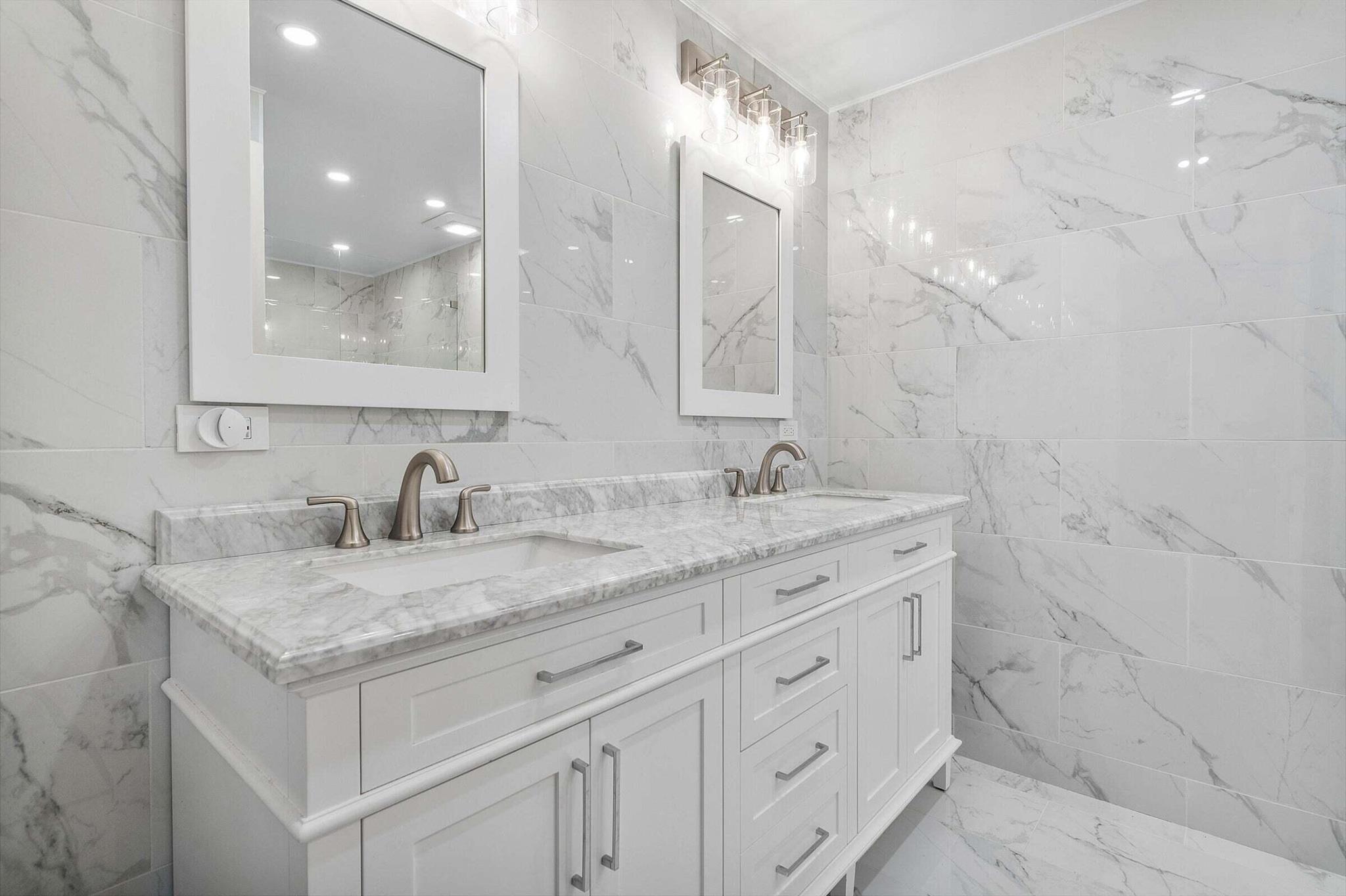 6711 N Ocean Boulevard 13