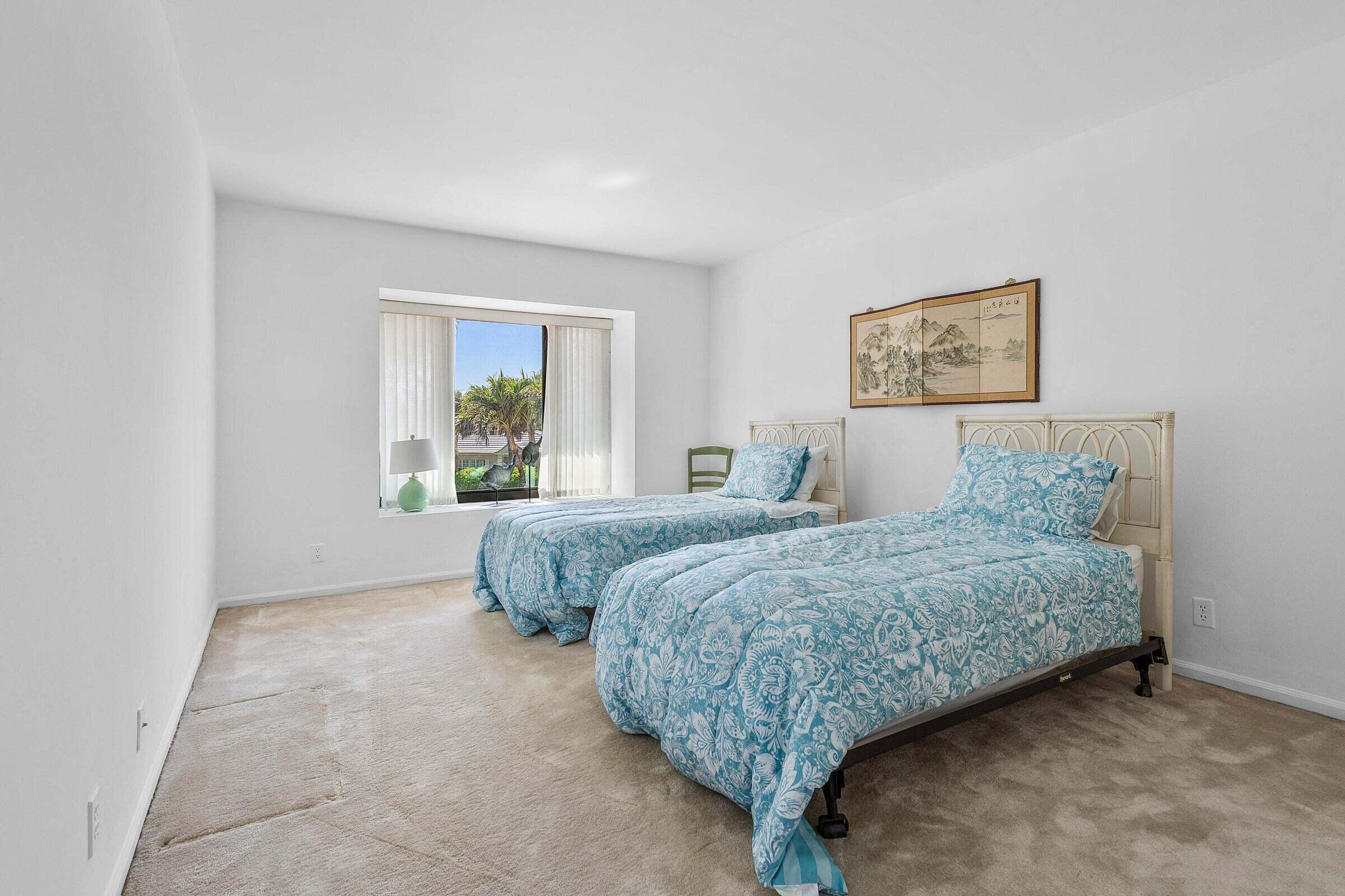 6711 N Ocean Boulevard 13