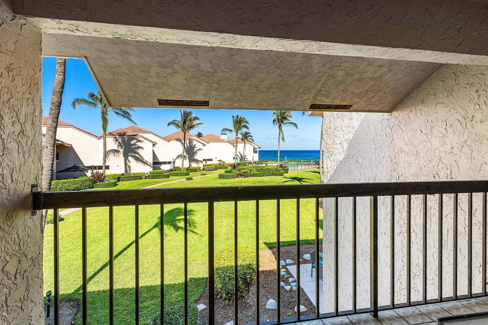 6711 N Ocean Boulevard 13