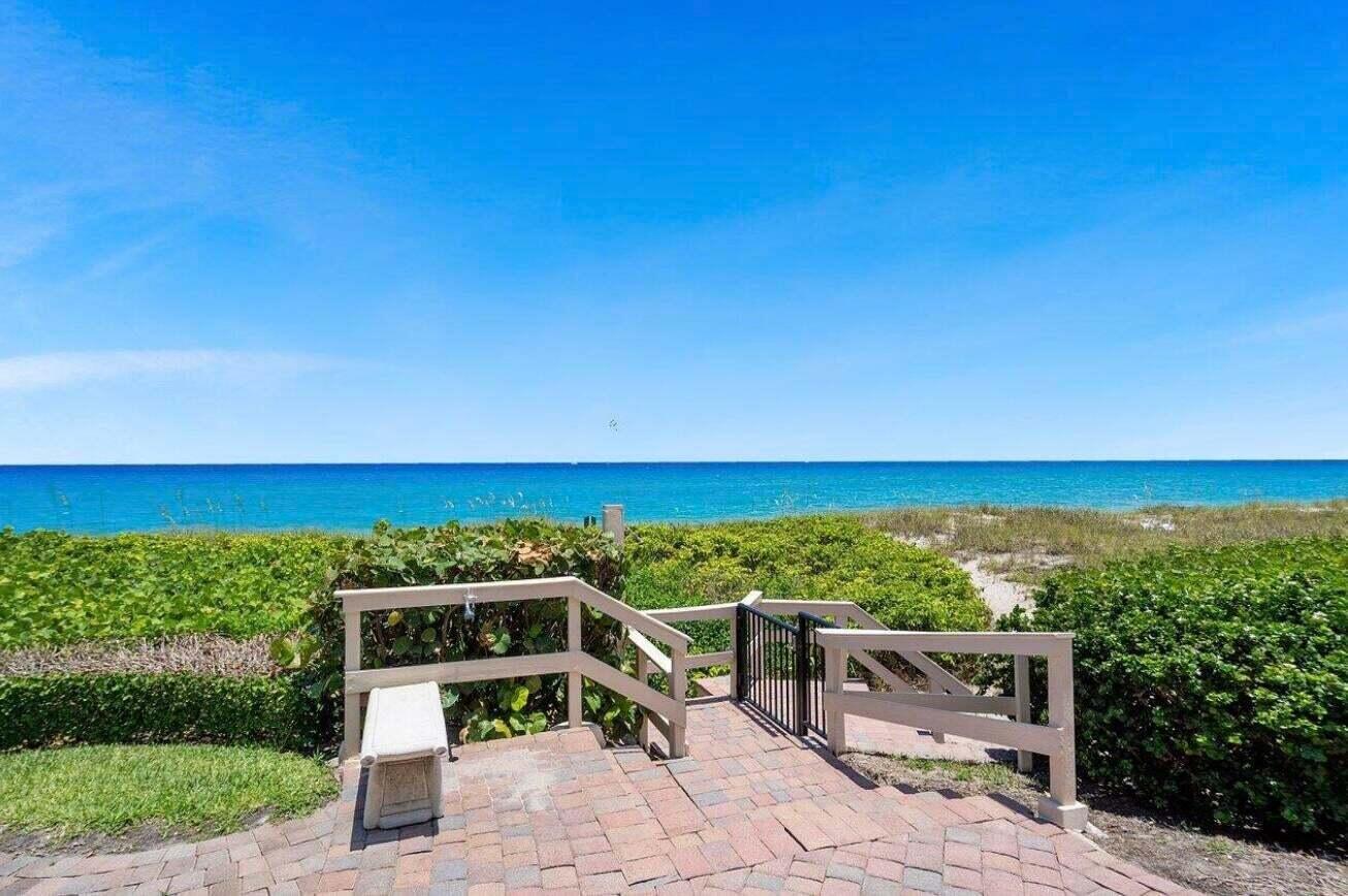 6711 N Ocean Boulevard 13