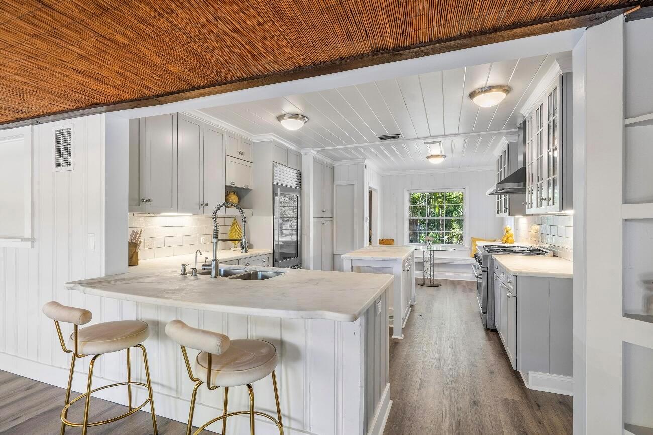 101 NW 15th Street
