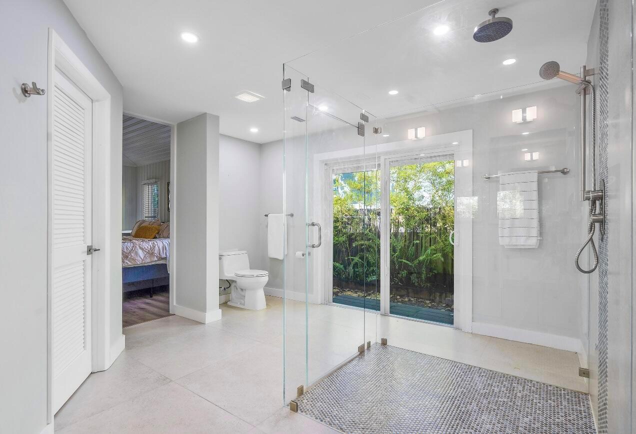 101 NW 15th Street