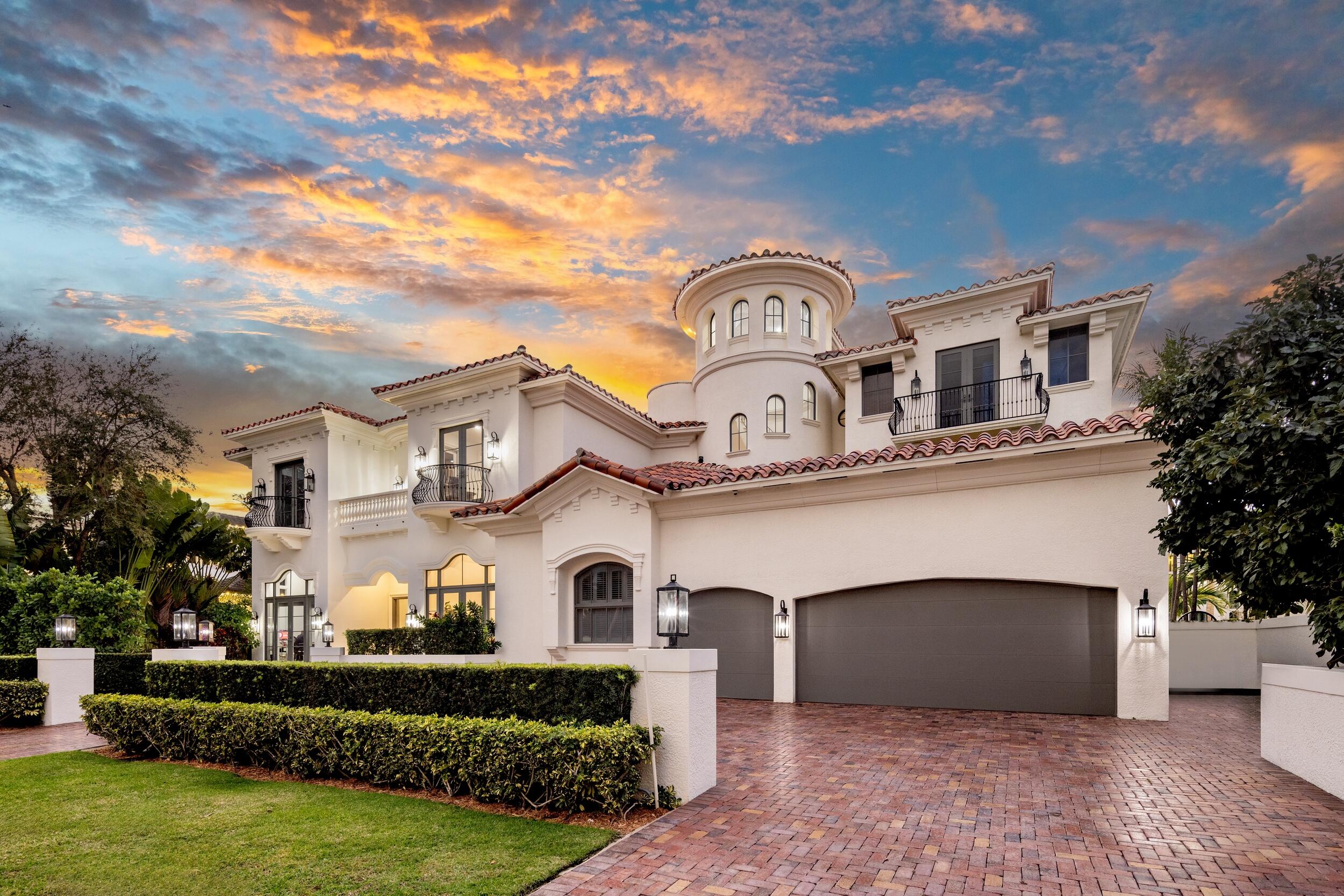 155 SE Spanish Trail