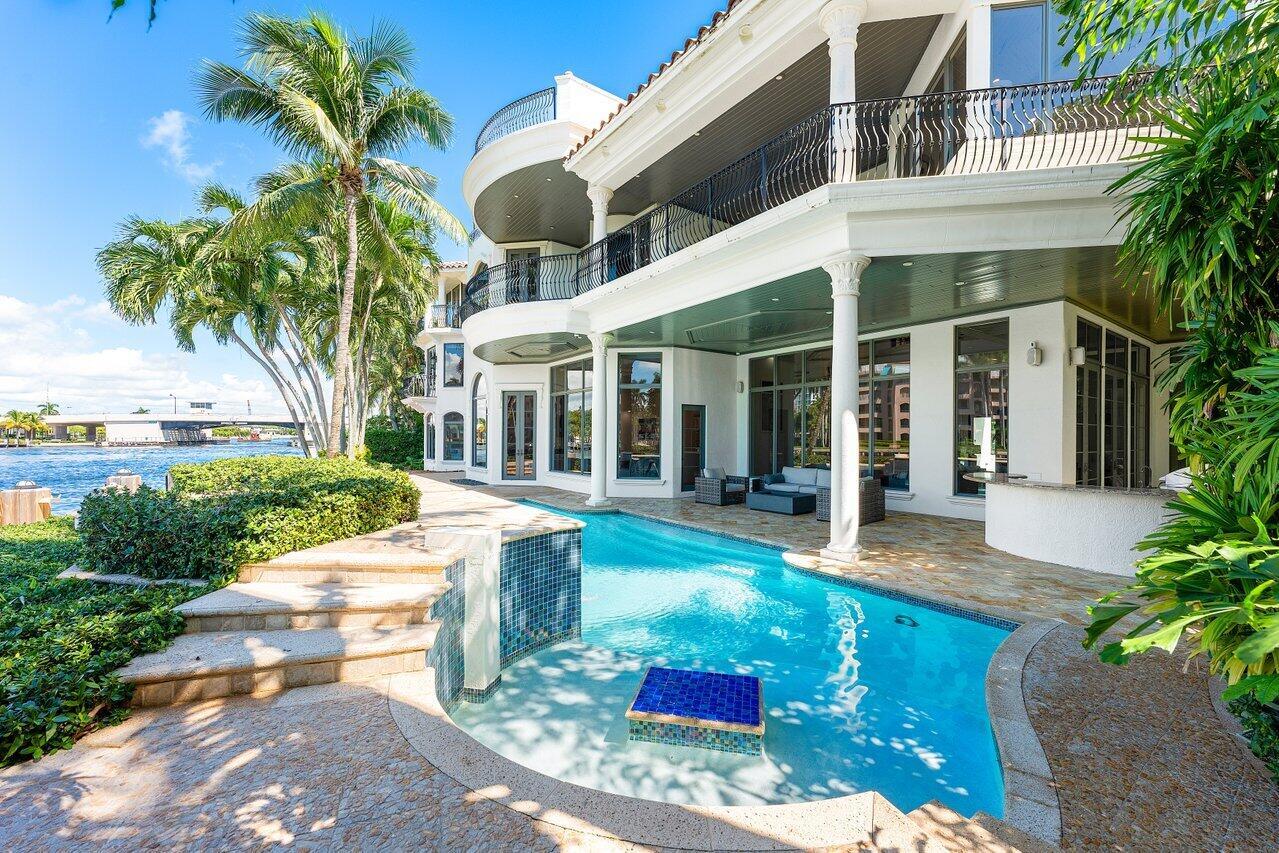 155 SE Spanish Trail