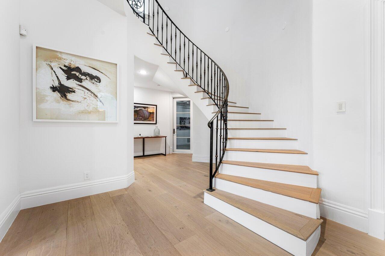 155 SE Spanish Trail