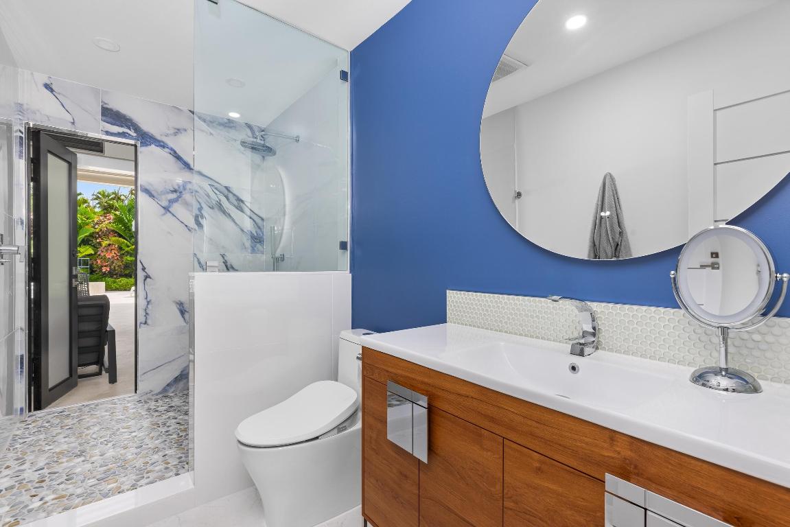 843 NE Mulberry Drive