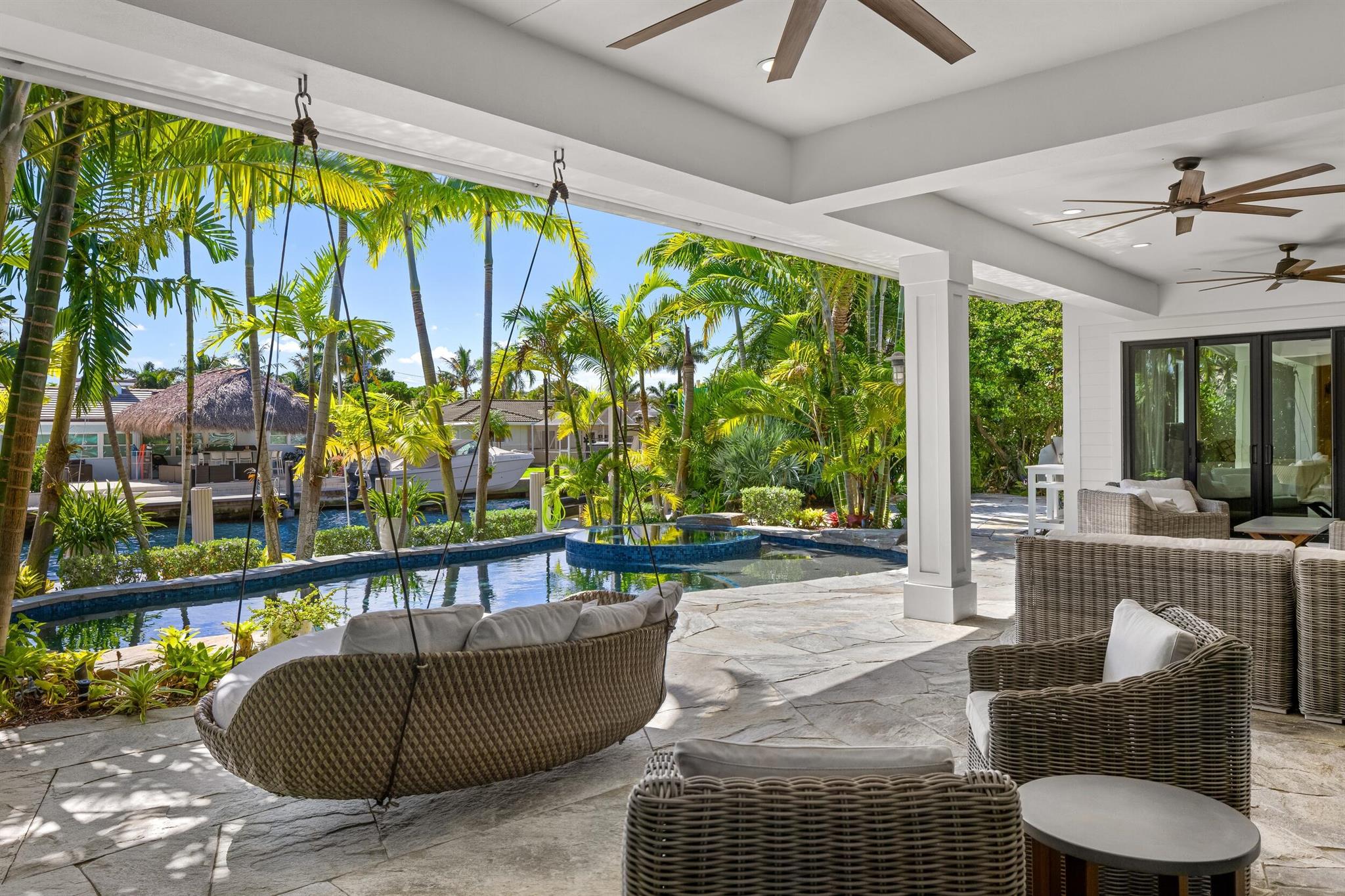 940 Greenbriar Drive