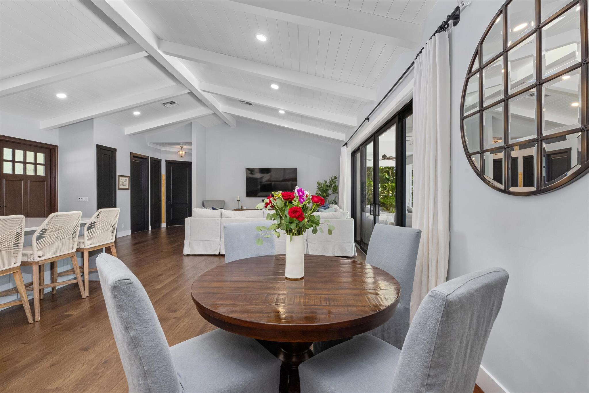 940 Greenbriar Drive