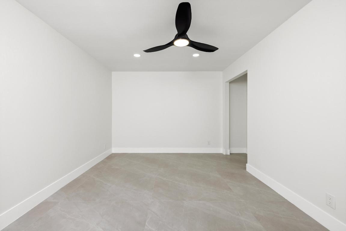 7718 San Mateo Drive E