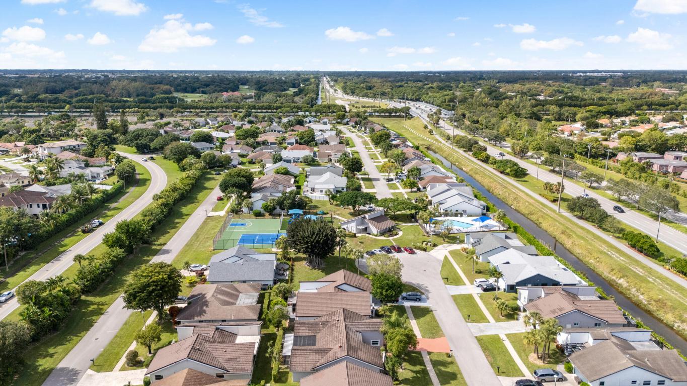 7718 San Mateo Drive E