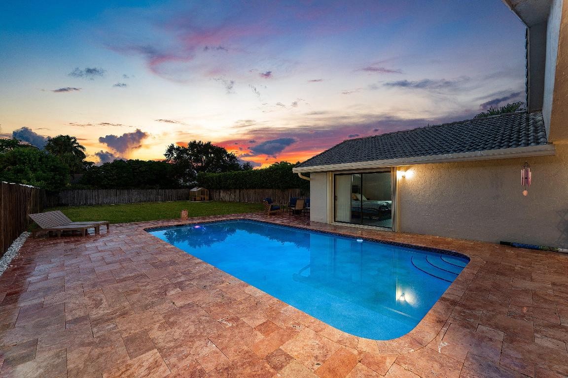 7483 Silver Woods Court