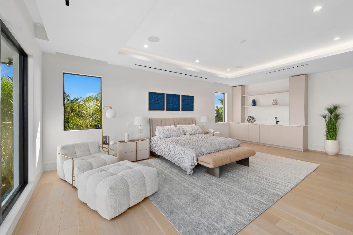 2880 NE 9th Street, Pompano Beach