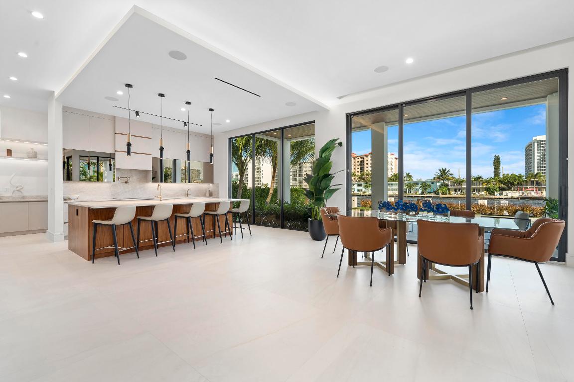 2880 NE 9th Street, Pompano Beach