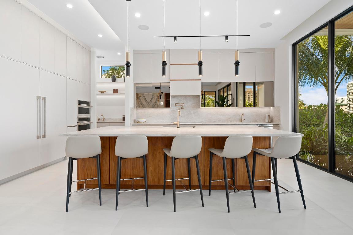 2880 NE 9th Street, Pompano Beach